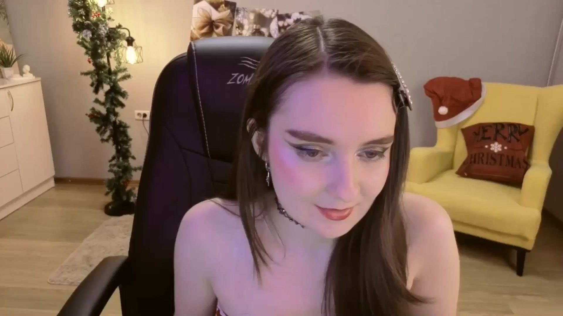Gallery image thumbnail from Milim_Nava's myfreecams stream on, 12/16/2025, 02:07 image 15 of 20