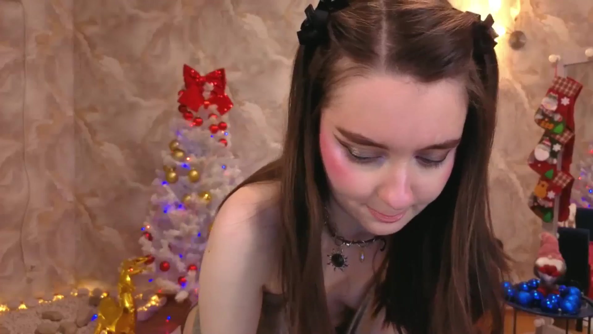 Gallery image thumbnail from Milim_Nava's myfreecams stream on, 12/16/2025, 22:44 image 19 of 20