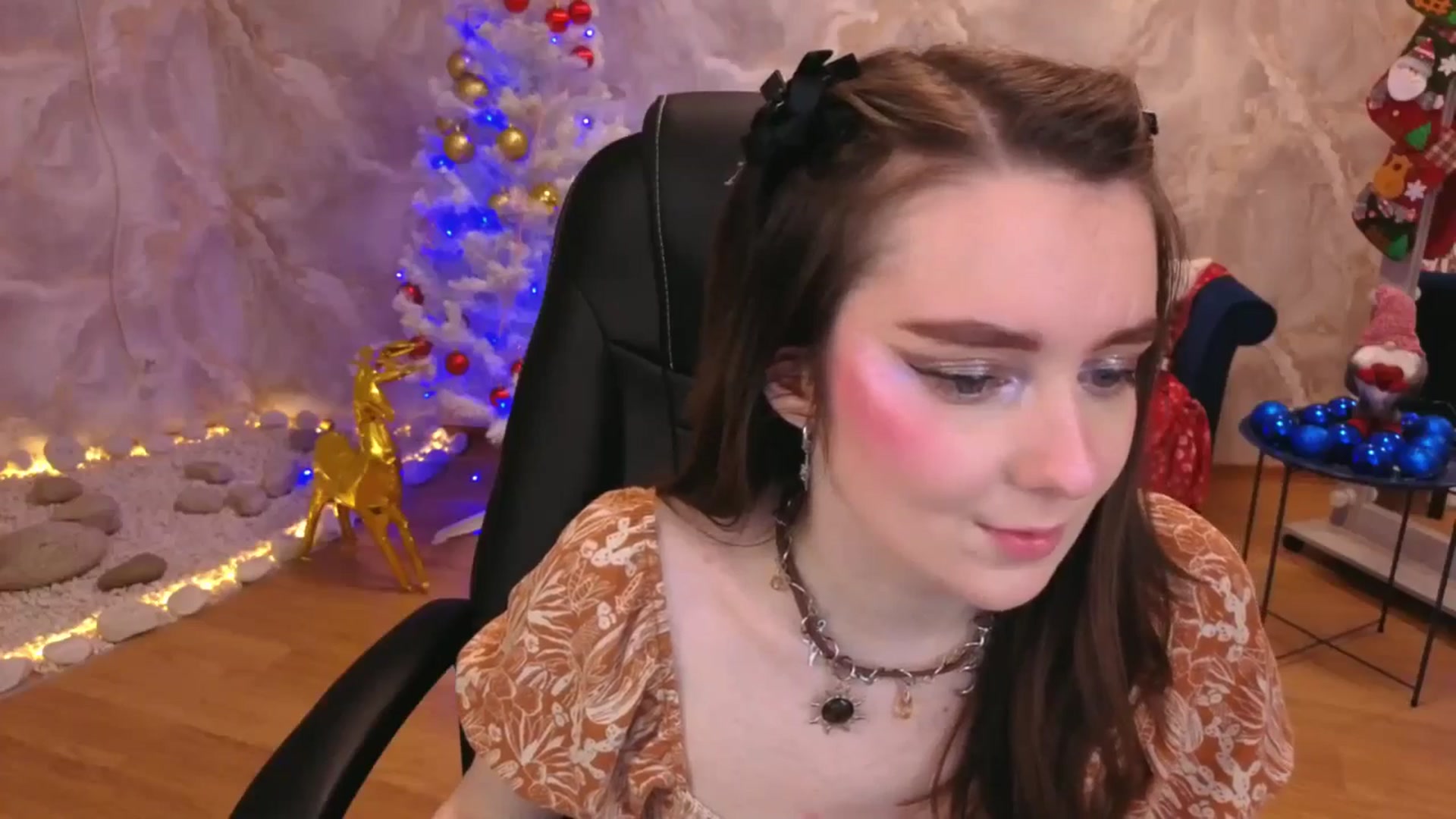 Gallery image thumbnail from Milim_Nava's myfreecams stream on, 12/16/2025, 22:44 image 5 of 20