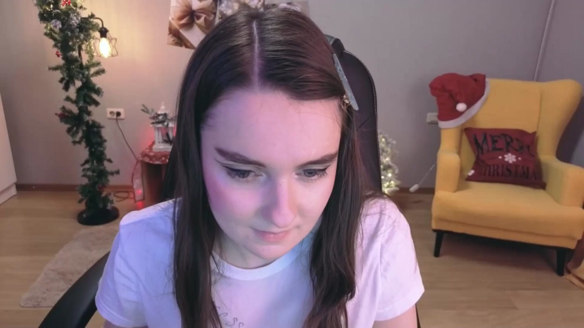 Gallery image thumbnail from Milim_Nava's myfreecams stream on, 12/18/2025, 09:52 image 14 of 20