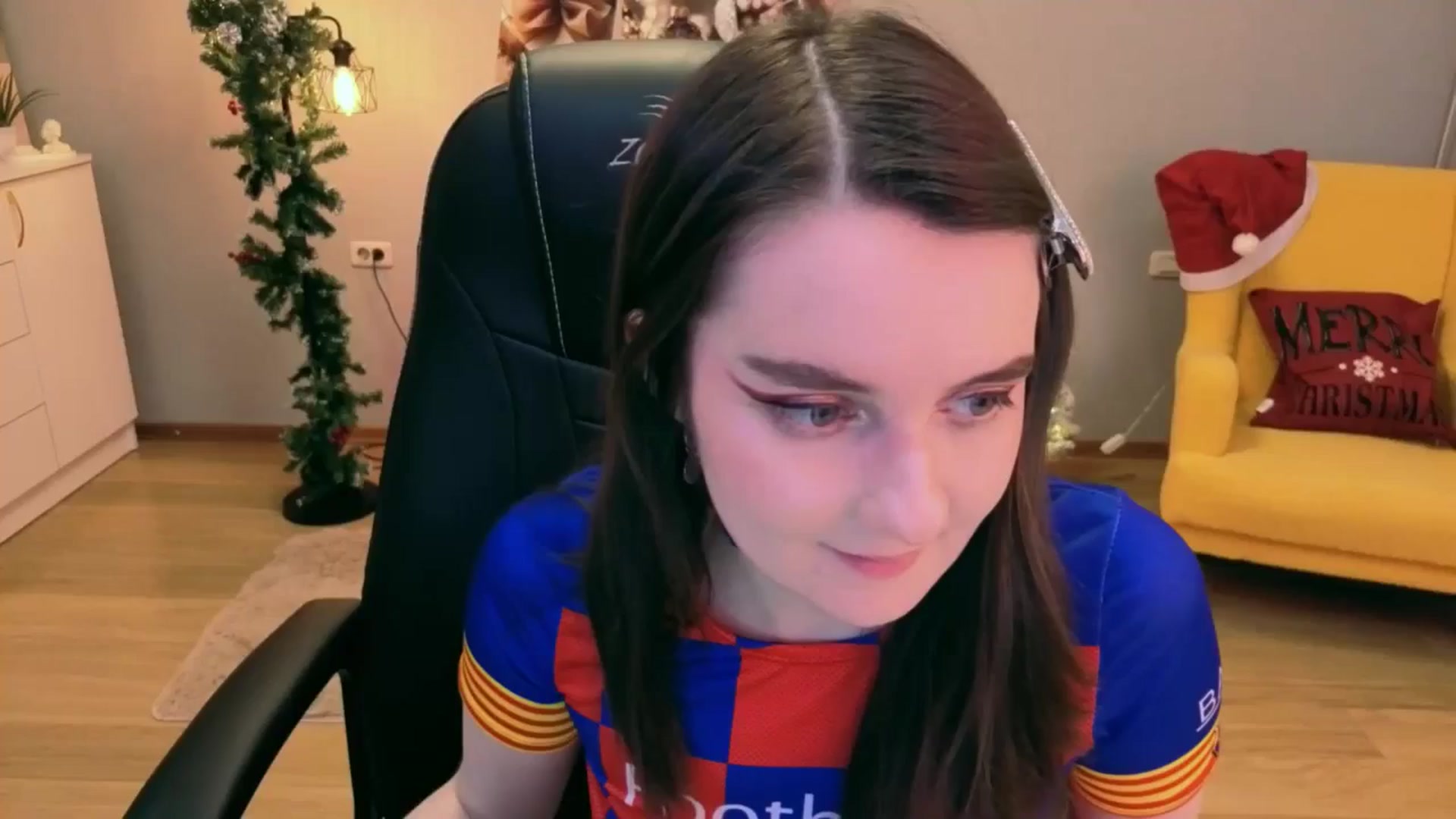 Gallery image thumbnail from Milim_Nava's myfreecams stream on, 12/19/2025, 07:51 image 18 of 20