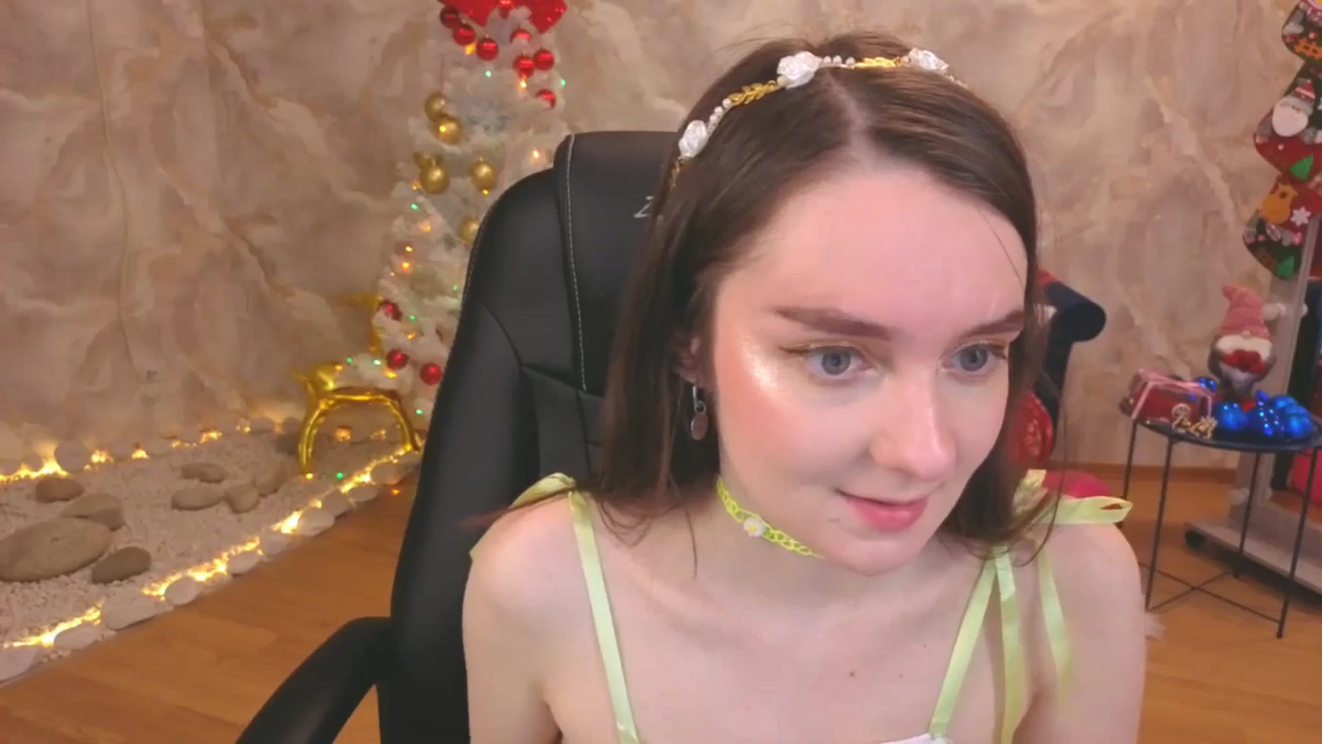 Gallery image thumbnail from Milim_Nava's myfreecams stream on, 12/21/2025, 04:39 image 12 of 20