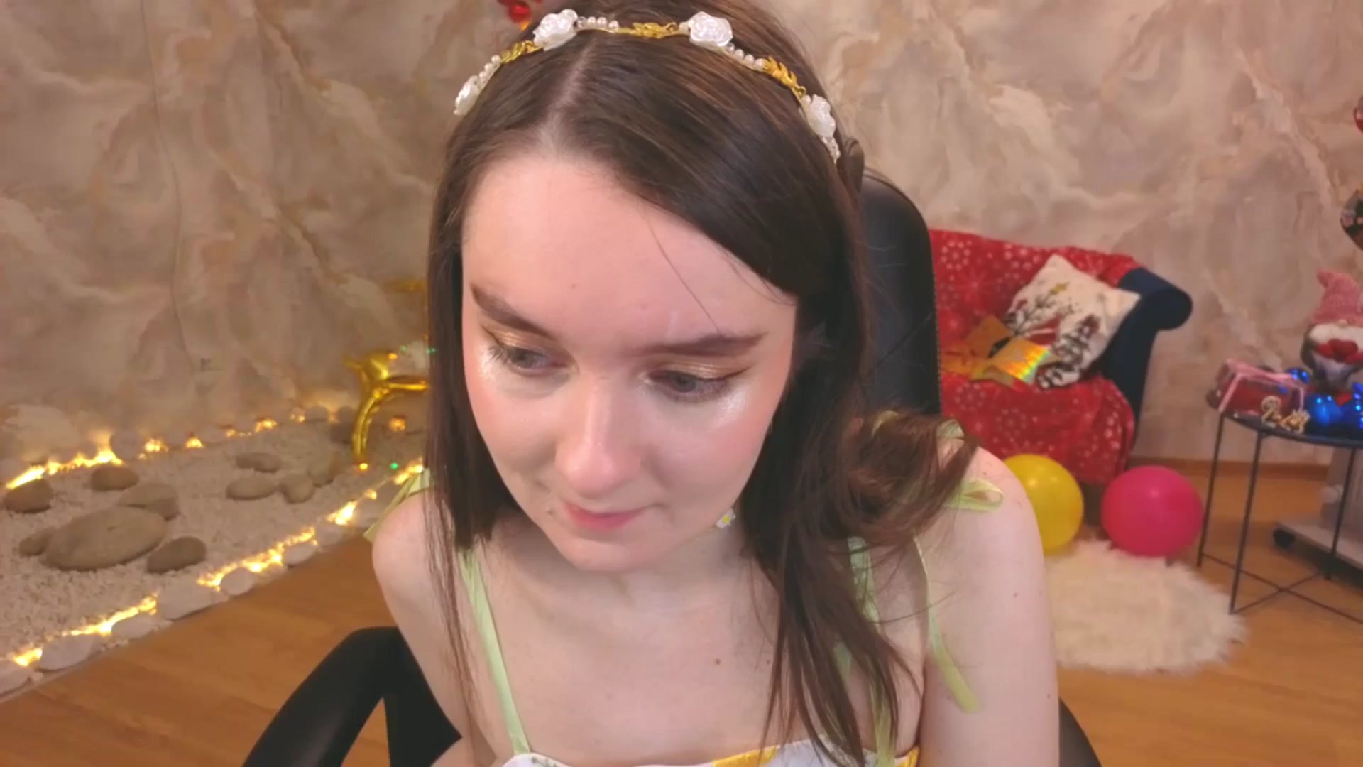Gallery image thumbnail from Milim_Nava's myfreecams stream on, 12/21/2025, 04:39 image 1 of 20