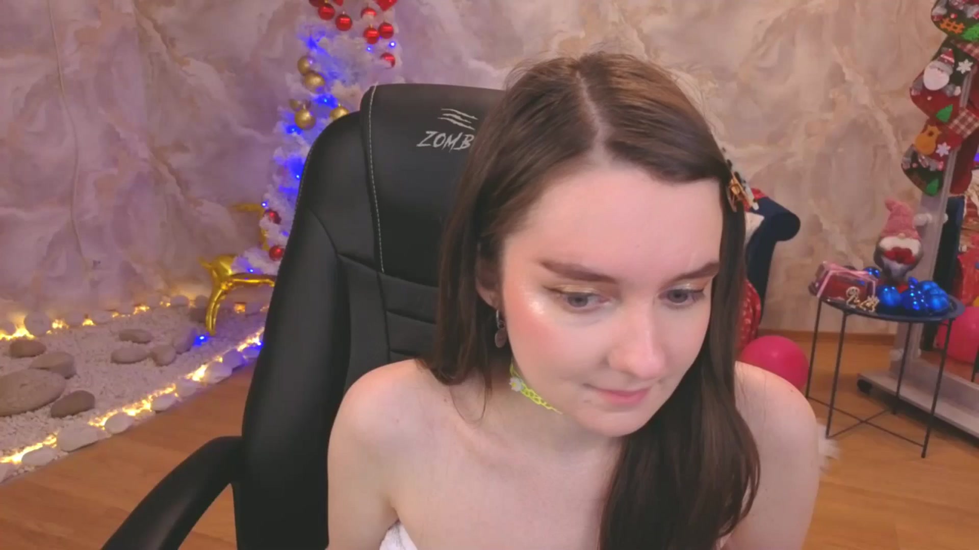 Gallery image thumbnail from Milim_Nava's myfreecams stream on, 12/21/2025, 09:03 image 12 of 20