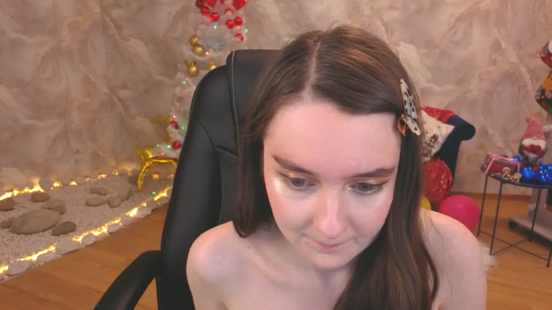 Gallery image thumbnail from Milim_Nava's myfreecams stream on, 12/21/2025, 09:03 image 8 of 20