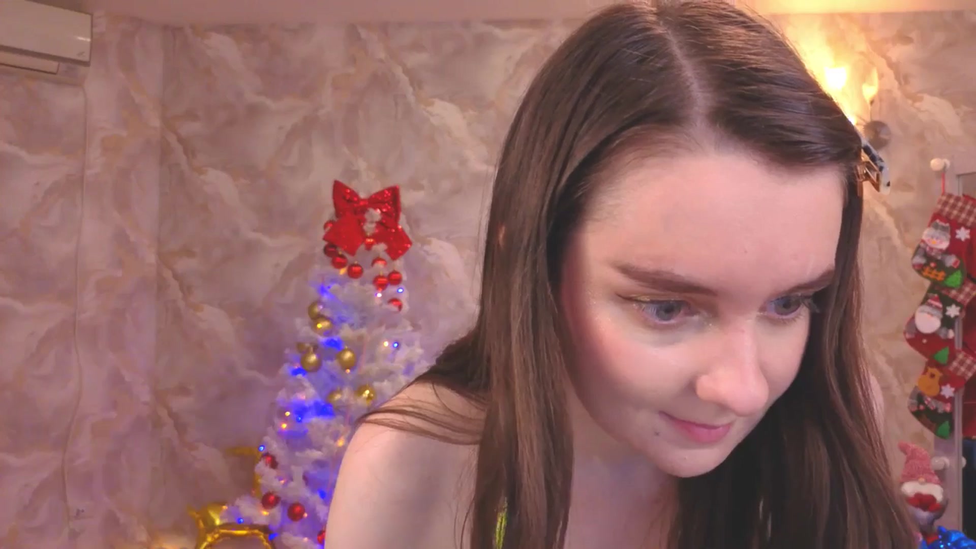 Gallery image thumbnail from Milim_Nava's myfreecams stream on, 12/21/2025, 13:38 image 10 of 20