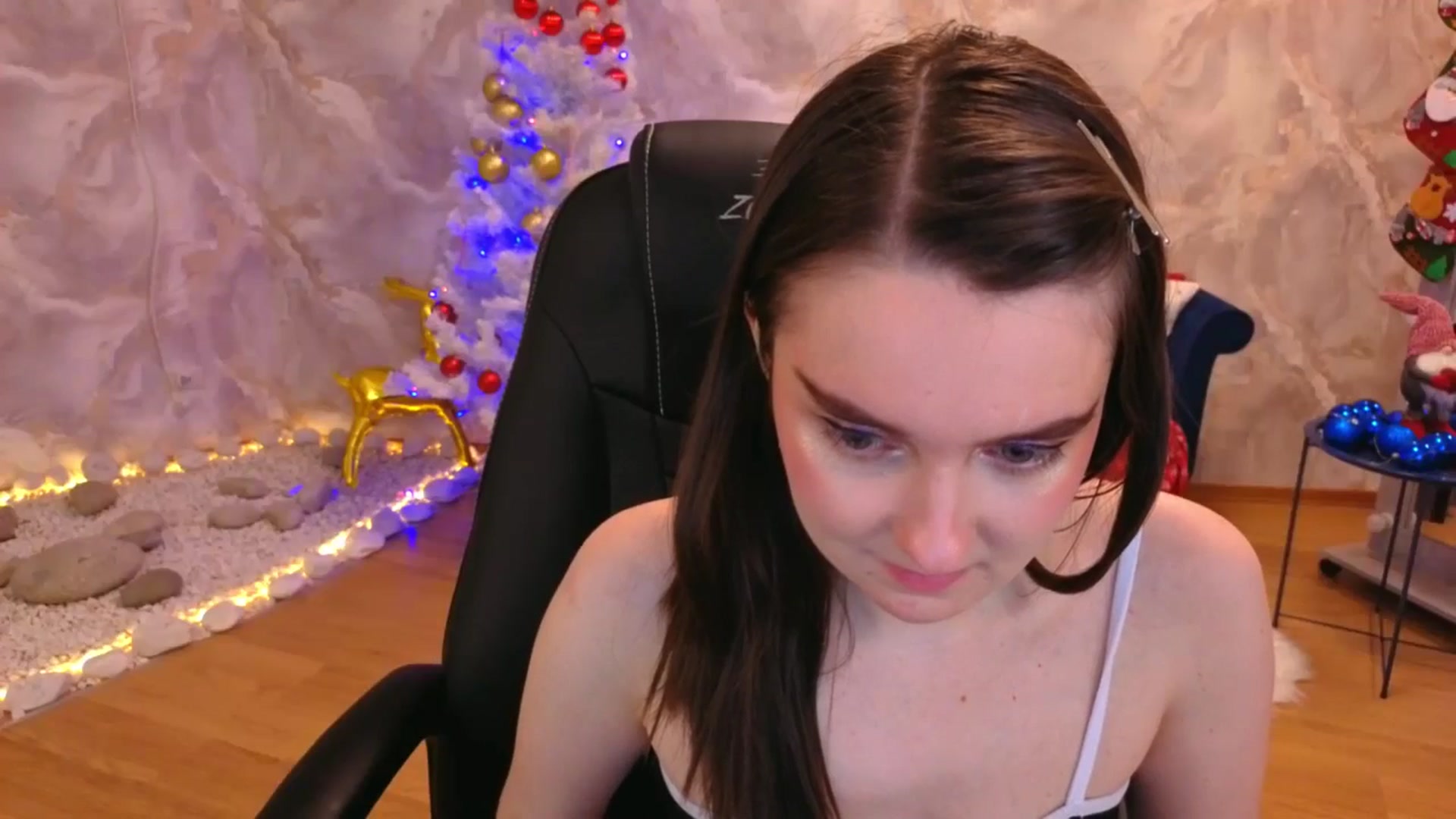 Gallery image thumbnail from Milim_Nava's myfreecams stream on, 12/23/2025, 08:17 image 6 of 20