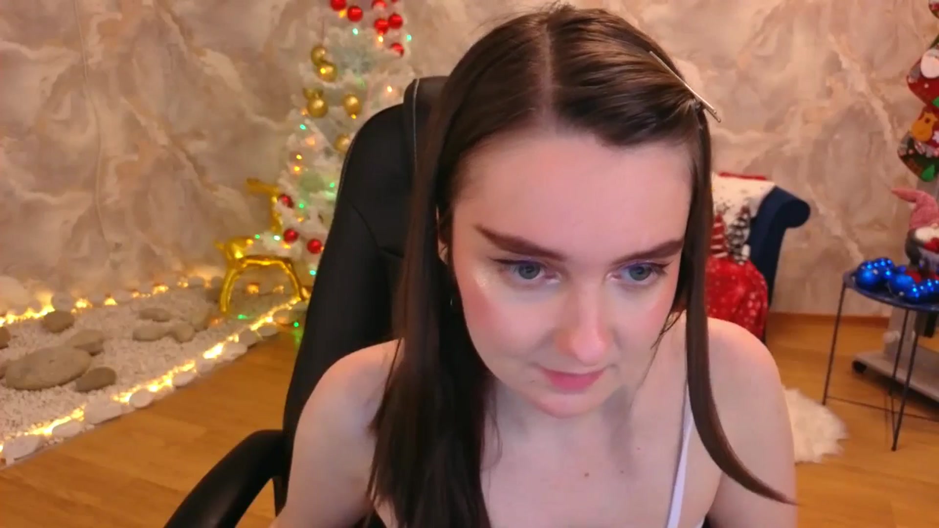 Gallery image thumbnail from Milim_Nava's myfreecams stream on, 12/23/2025, 08:17 image 7 of 20