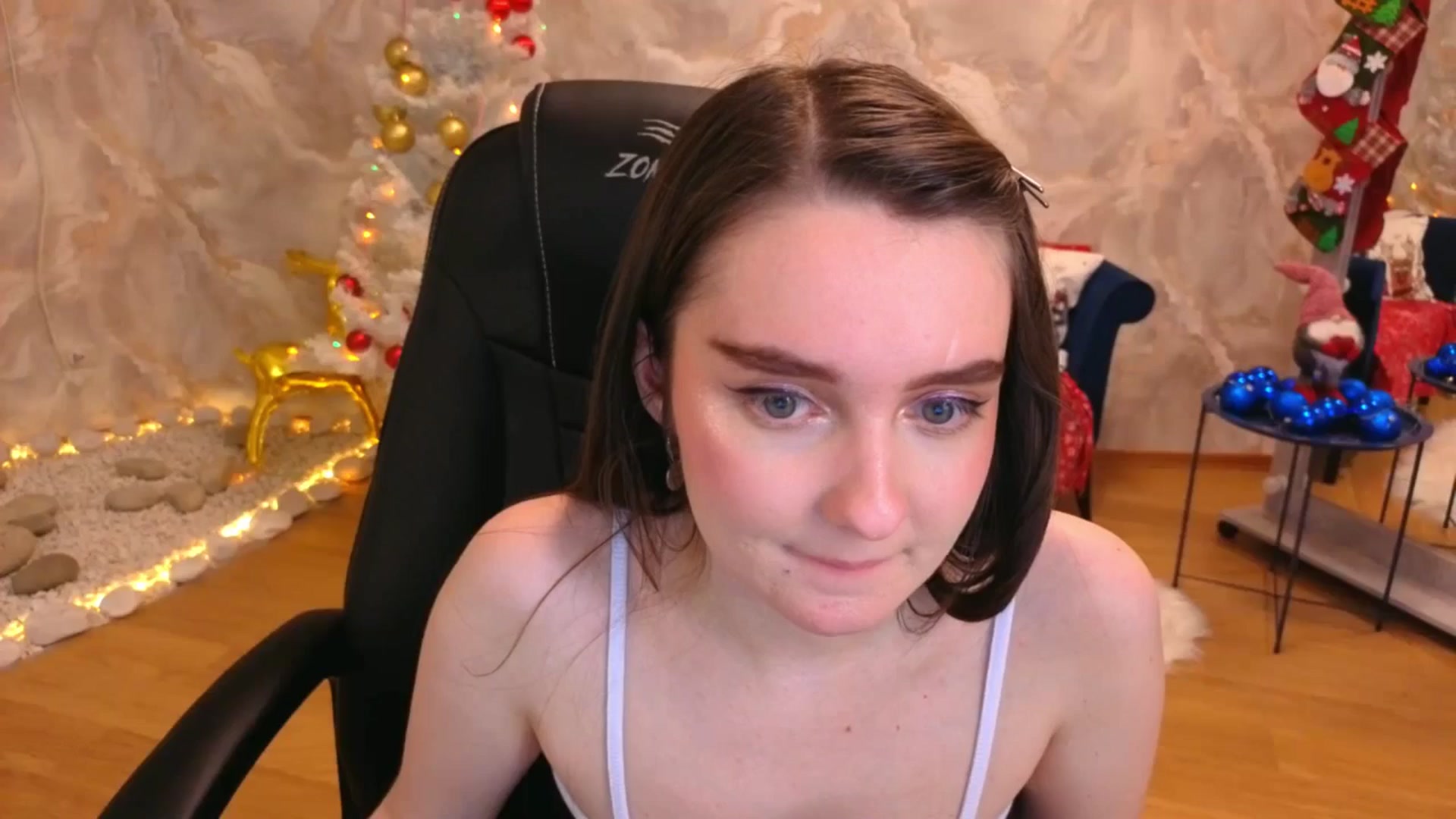 Gallery image thumbnail from Milim_Nava's myfreecams stream on, 12/23/2025, 10:01 image 16 of 20