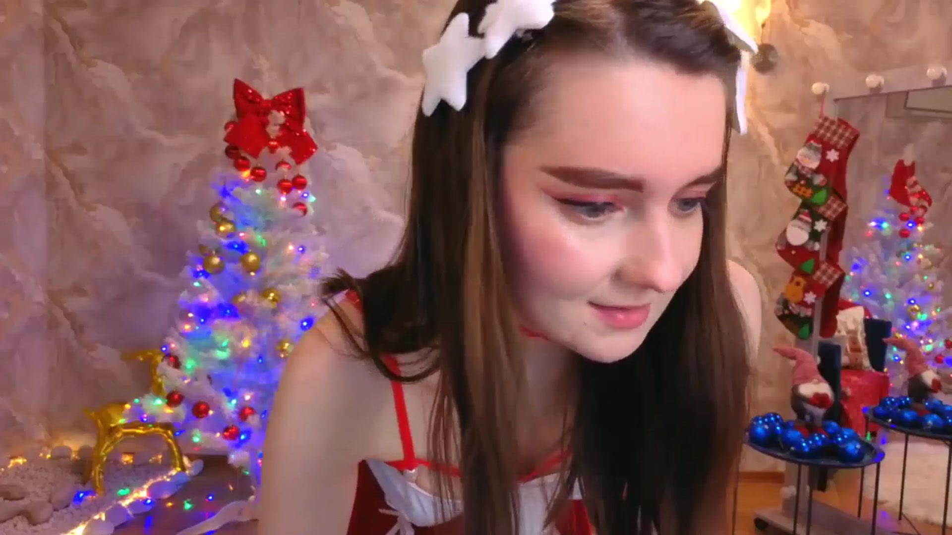 Gallery image thumbnail from Milim_Nava's myfreecams stream on, 12/25/2025, 20:29 image 7 of 20