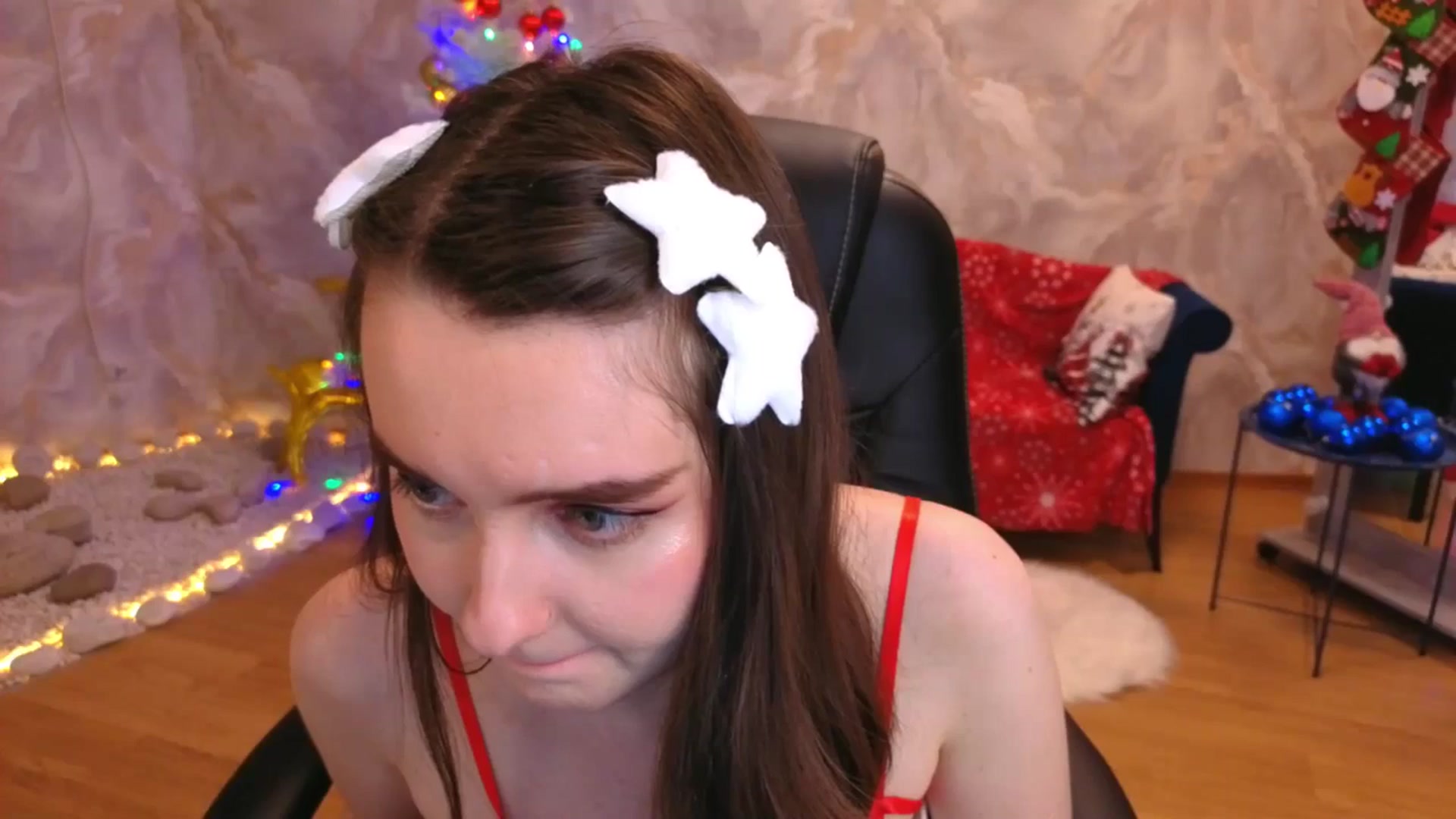 Gallery image thumbnail from Milim_Nava's myfreecams stream on, 12/25/2025, 23:26 image 4 of 20