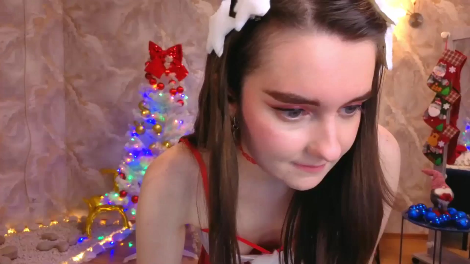 Gallery image thumbnail from Milim_Nava's myfreecams stream on, 12/25/2025, 23:26 image 8 of 20