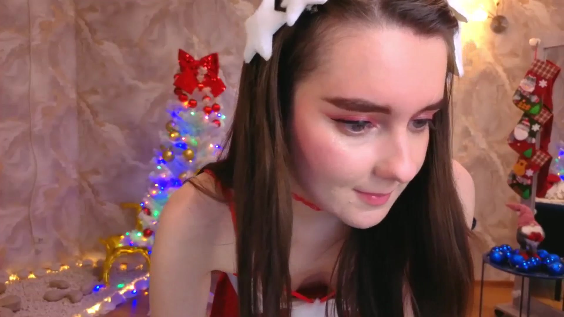 Gallery image thumbnail from Milim_Nava's myfreecams stream on, 12/25/2025, 23:26 image 9 of 20