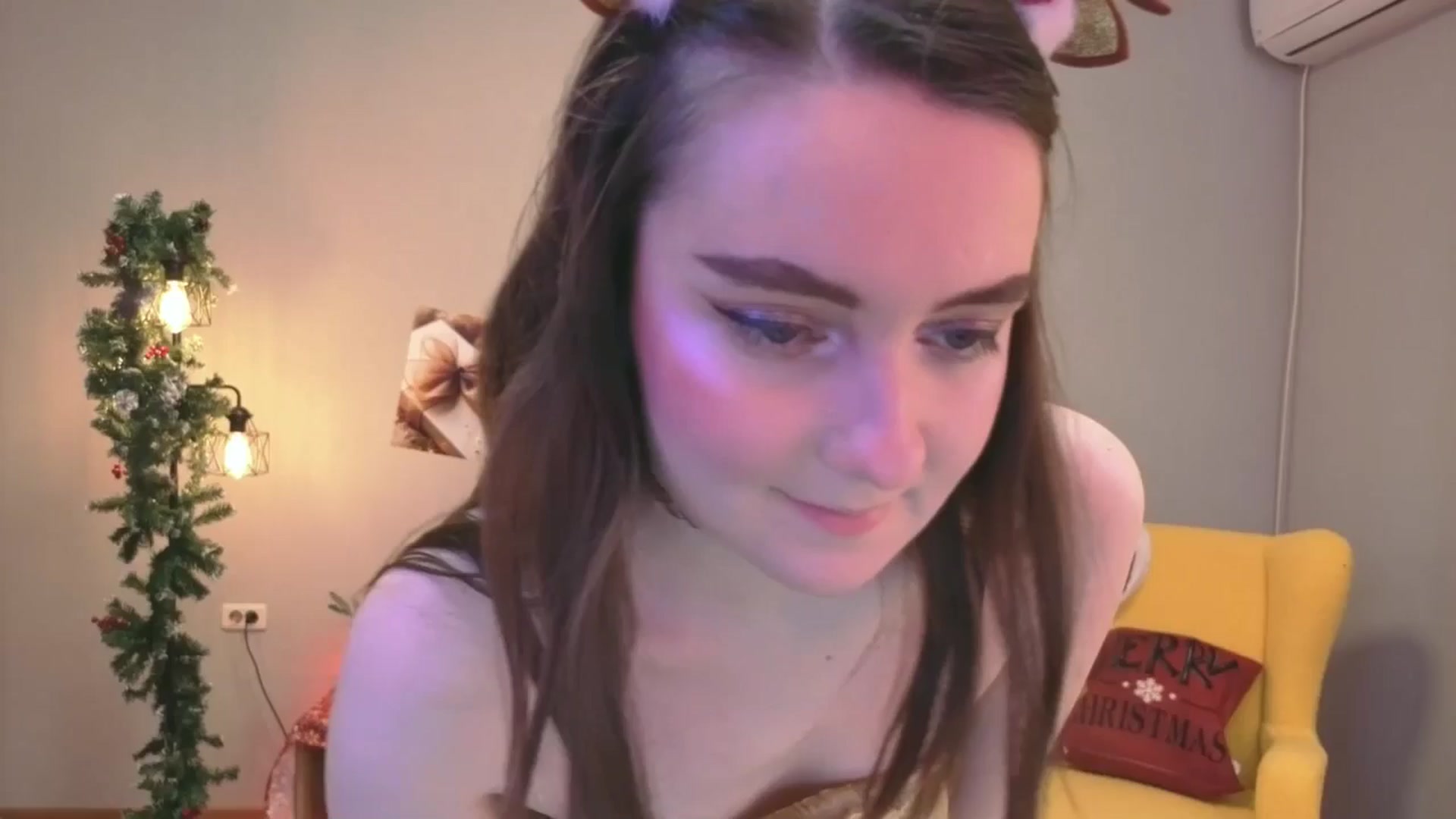 Gallery image thumbnail from Milim_Nava's myfreecams stream on, 12/26/2025, 19:44 image 20 of 20