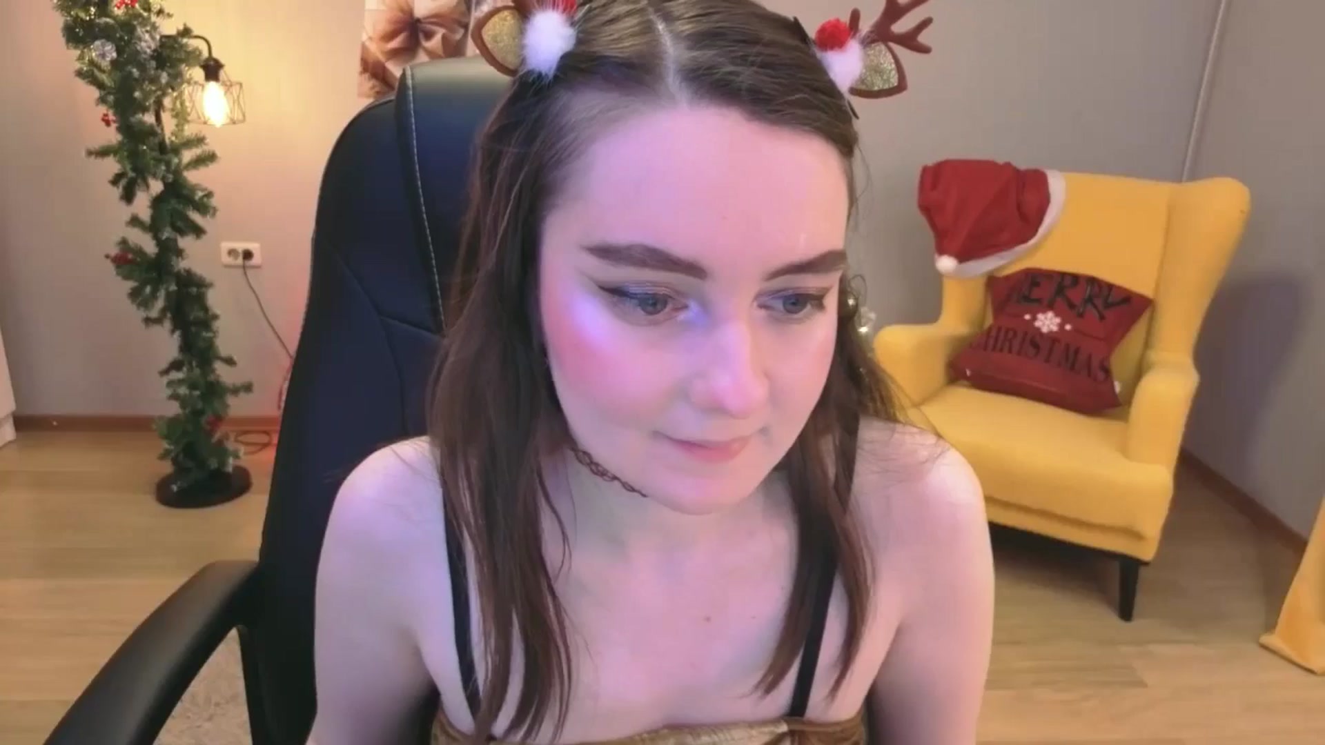 Gallery image thumbnail from Milim_Nava's myfreecams stream on, 12/26/2025, 19:44 image 12 of 20