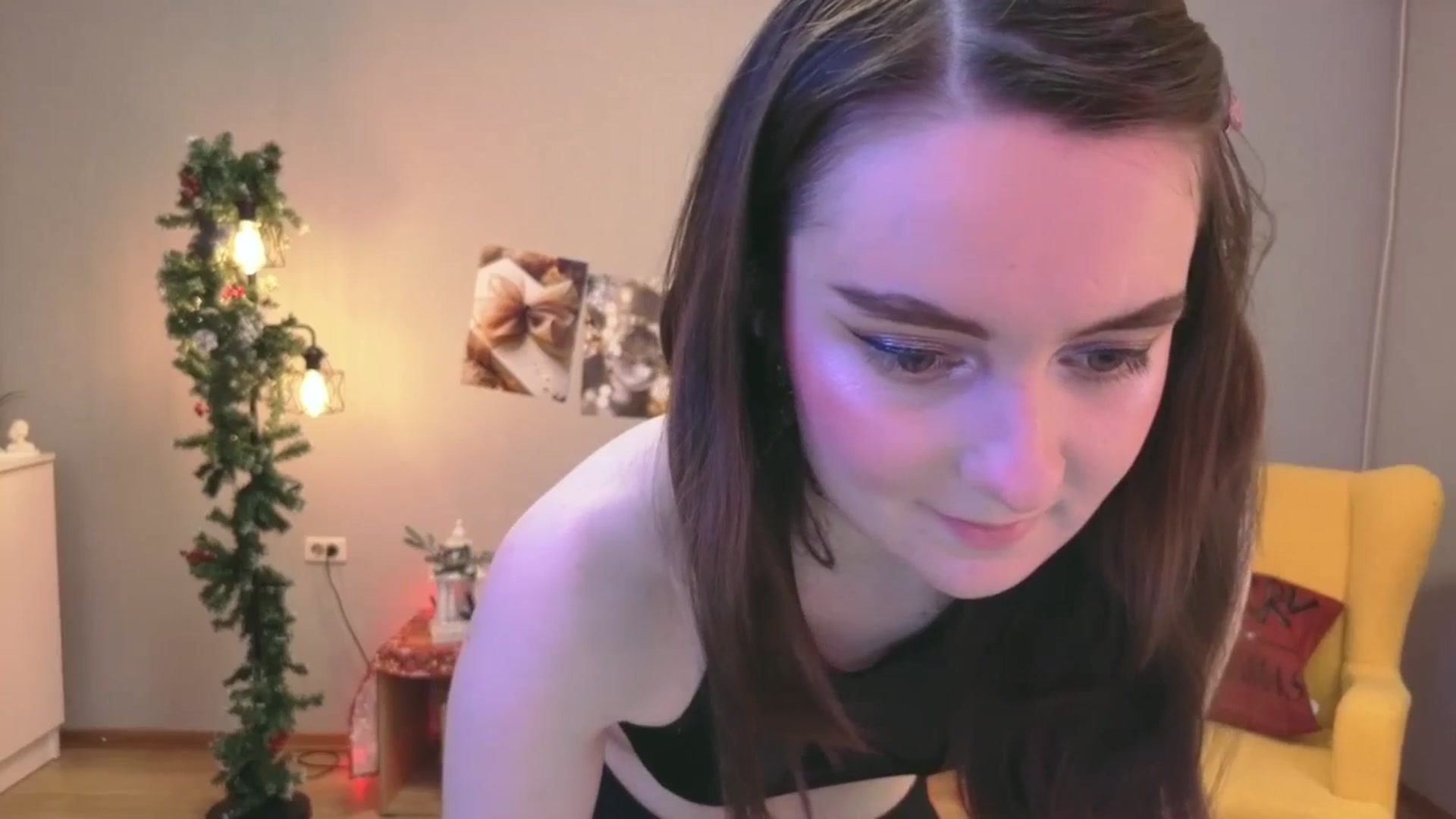 Gallery image thumbnail from Milim_Nava's myfreecams stream on, 12/26/2025, 21:09 image 15 of 20