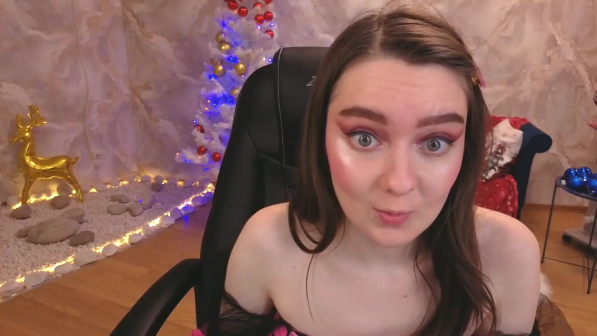 Gallery image thumbnail from Milim_Nava's myfreecams stream on, 12/27/2025, 19:52 image 14 of 20