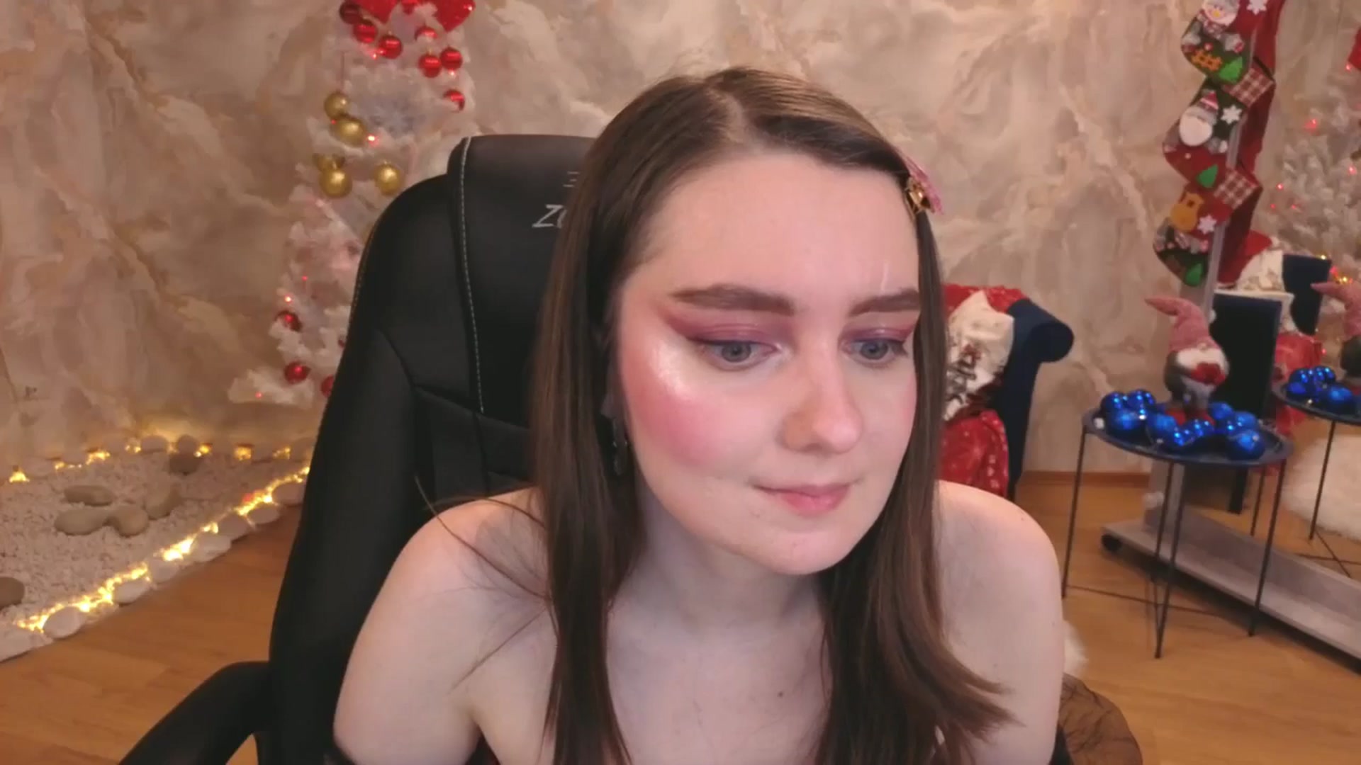 Gallery image thumbnail from Milim_Nava's myfreecams stream on, 12/27/2025, 20:40 image 18 of 20