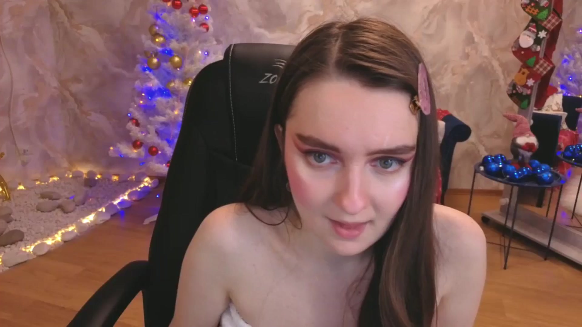 Gallery image thumbnail from Milim_Nava's myfreecams stream on, 12/27/2025, 22:29 image 2 of 20