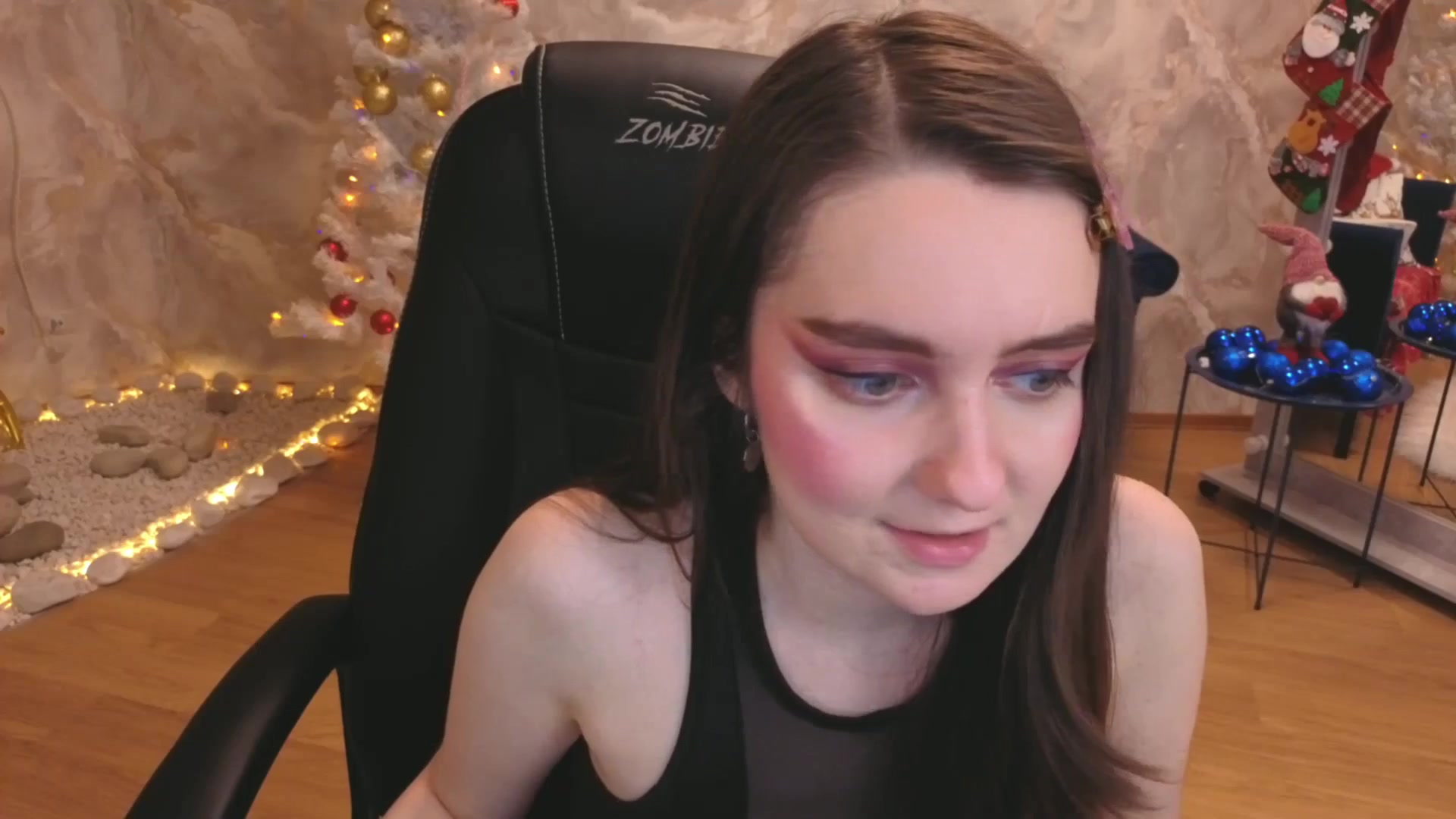 Gallery image thumbnail from Milim_Nava's myfreecams stream on, 12/28/2025, 24:02 image 18 of 20