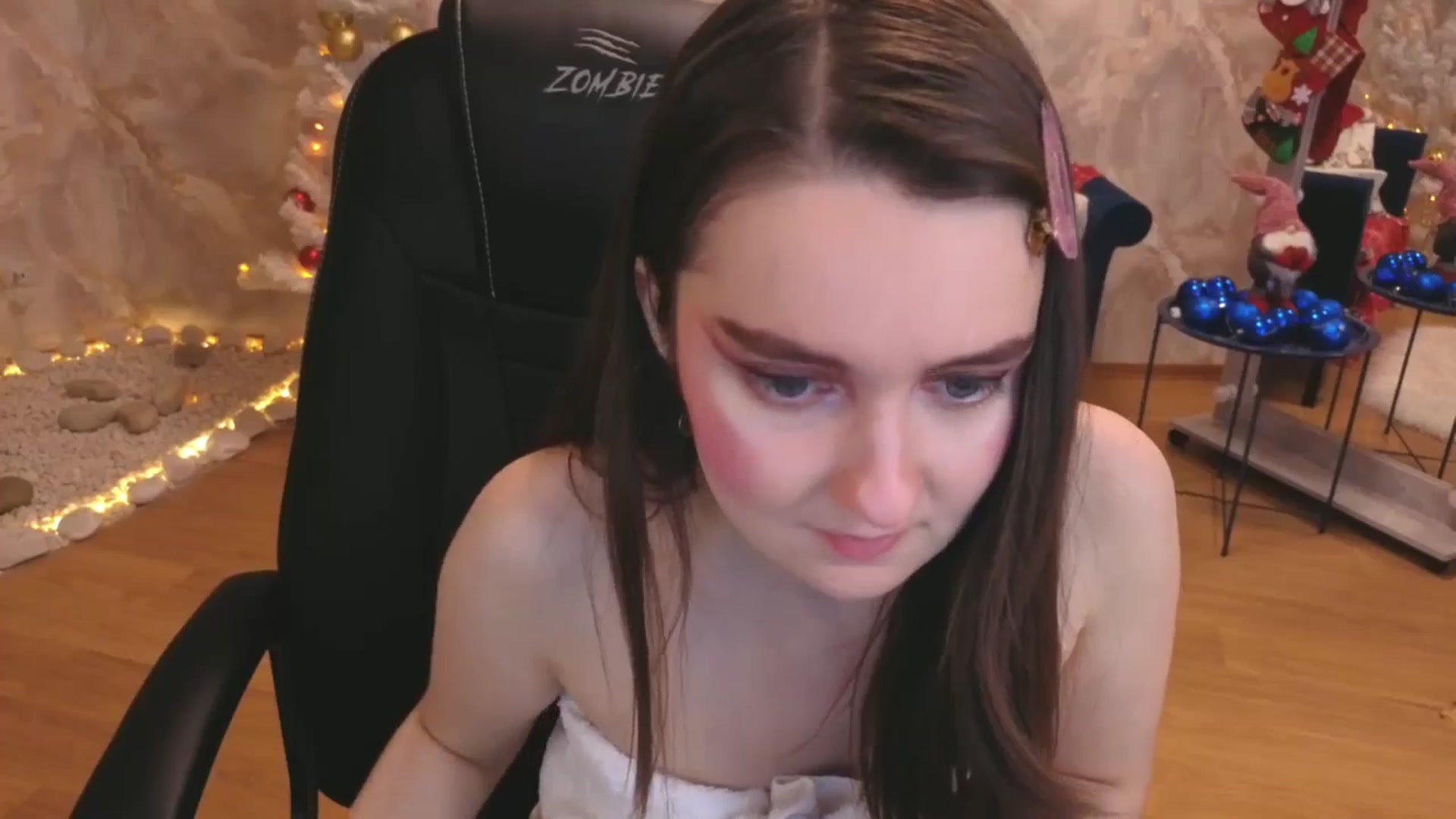 Gallery image thumbnail from Milim_Nava's myfreecams stream on, 12/28/2025, 24:02 image 2 of 20