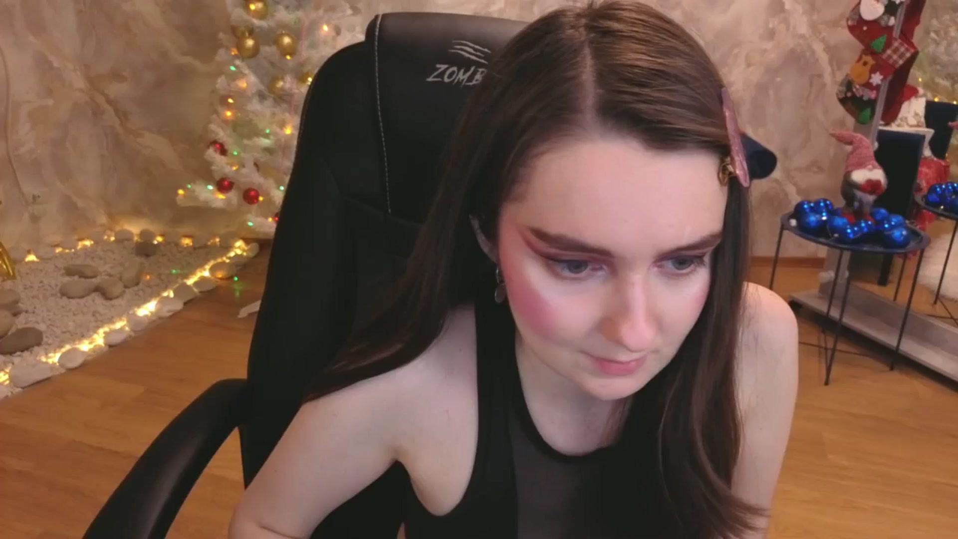Gallery image thumbnail from Milim_Nava's myfreecams stream on, 12/28/2025, 24:24 image 2 of 20