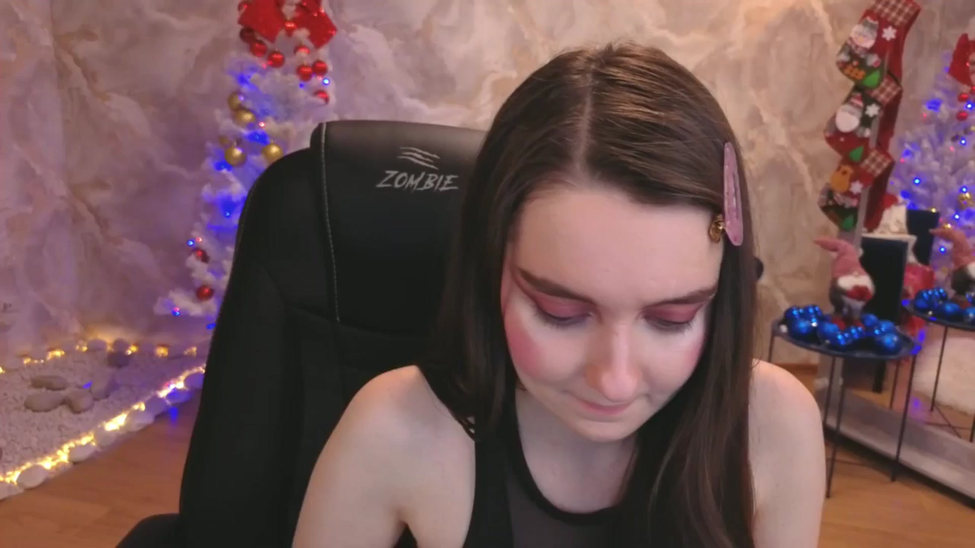 Gallery image thumbnail from Milim_Nava's myfreecams stream on, 12/28/2025, 24:24 image 19 of 20