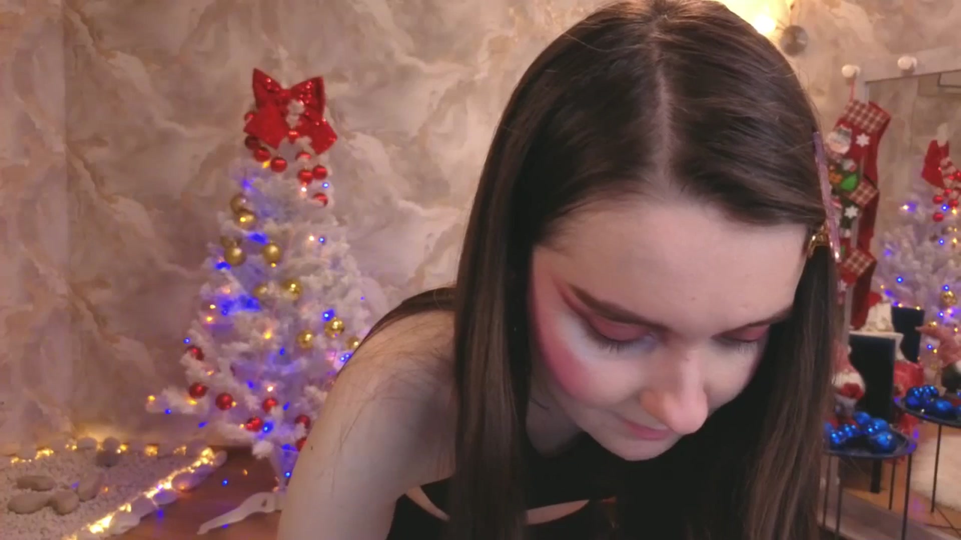 Gallery image thumbnail from Milim_Nava's myfreecams stream on, 12/28/2025, 24:24 image 17 of 20