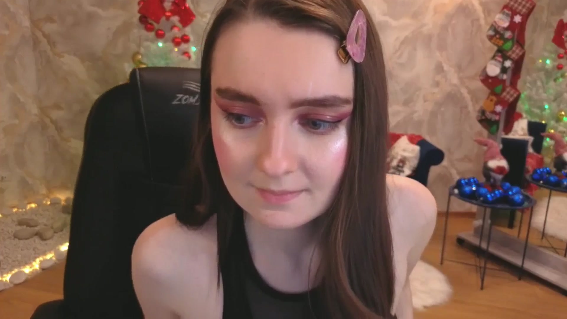 Gallery image thumbnail from Milim_Nava's myfreecams stream on, 12/28/2025, 24:24 image 20 of 20