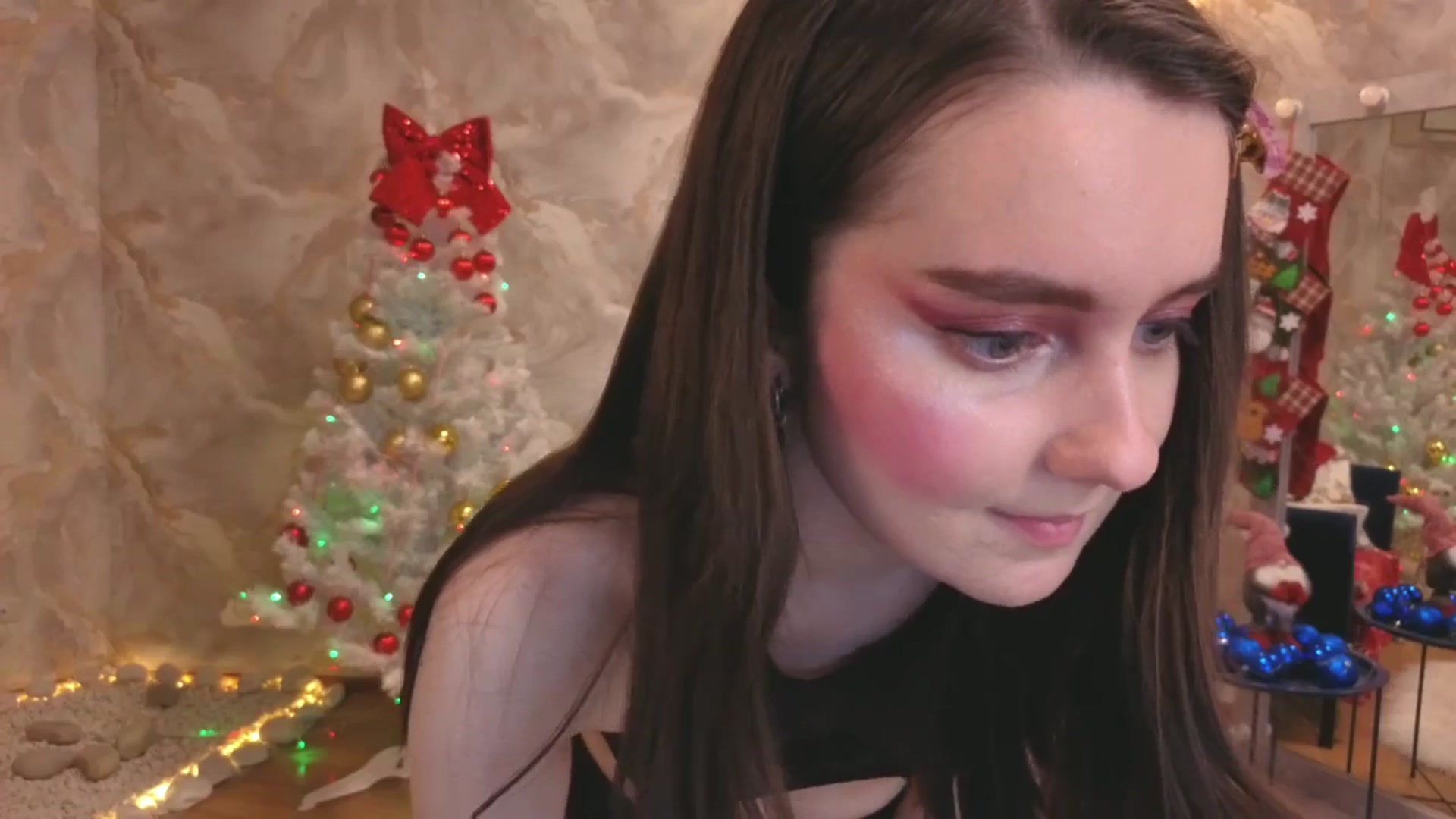 Gallery image thumbnail from Milim_Nava's myfreecams stream on, 12/28/2025, 24:24 image 12 of 20
