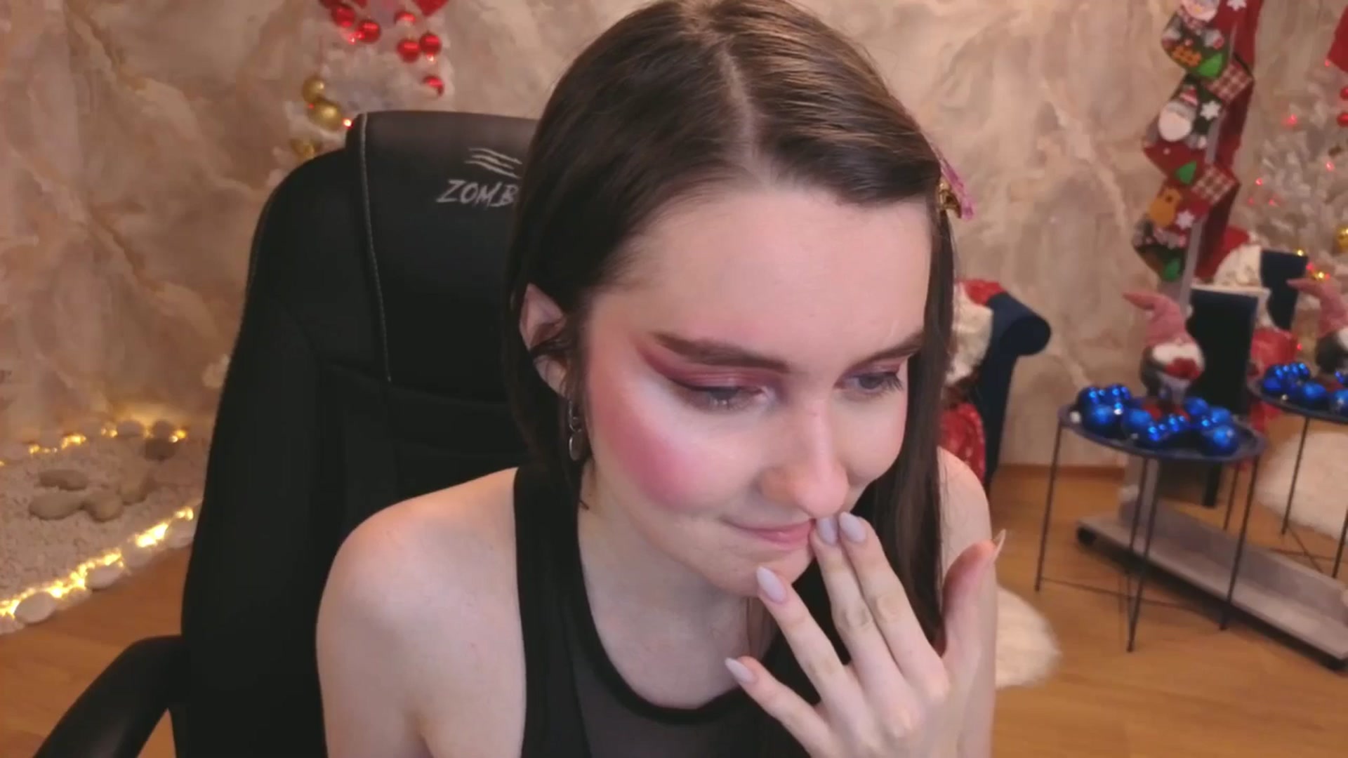 Gallery image thumbnail from Milim_Nava's myfreecams stream on, 12/28/2025, 01:19 image 18 of 20