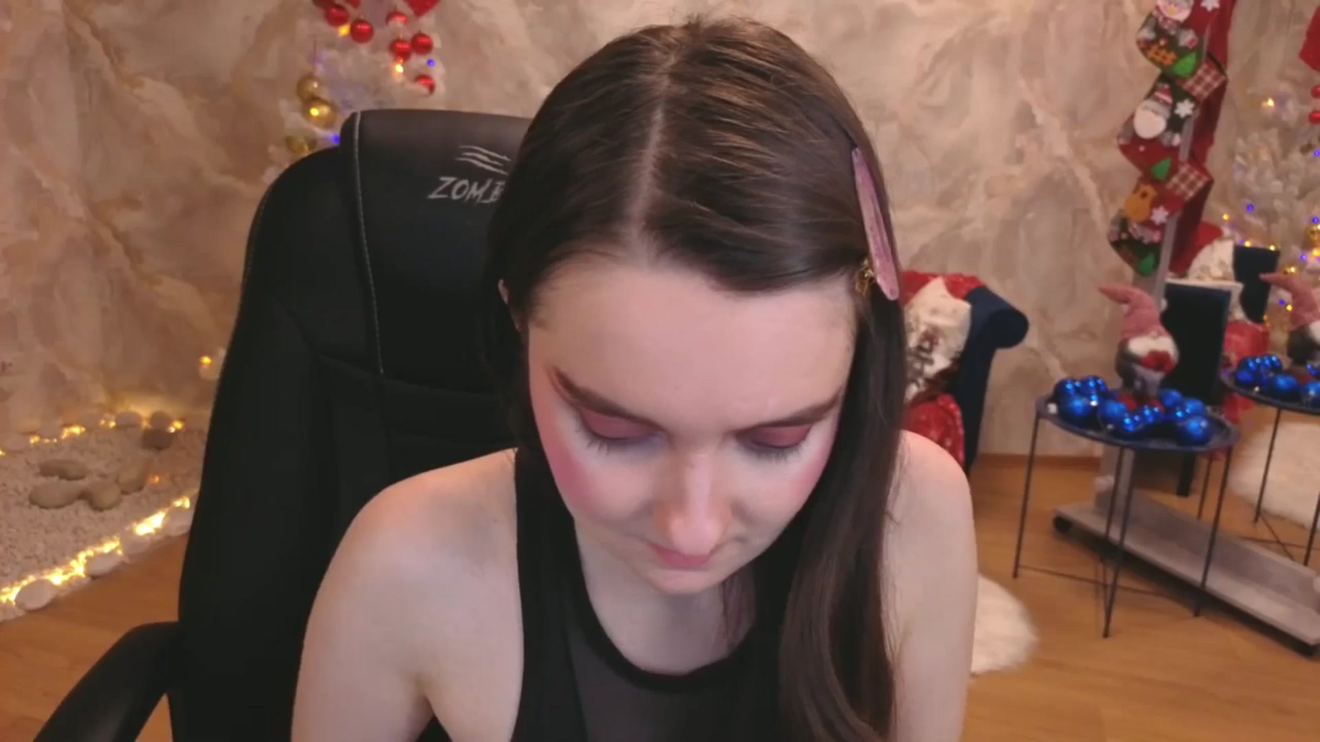 Gallery image thumbnail from Milim_Nava's myfreecams stream on, 12/28/2025, 01:19 image 17 of 20