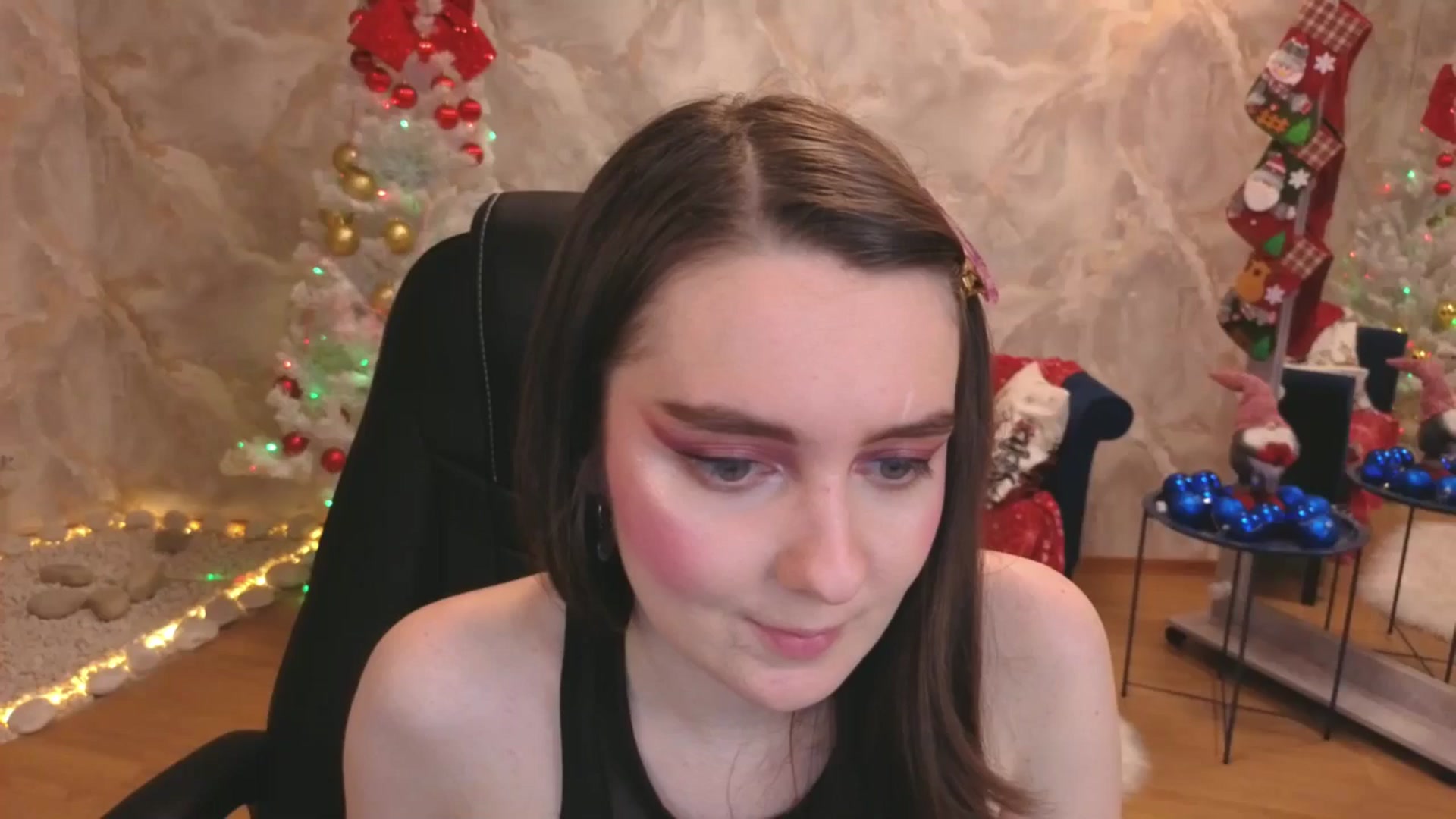 Gallery image thumbnail from Milim_Nava's myfreecams stream on, 12/28/2025, 01:19 image 2 of 20