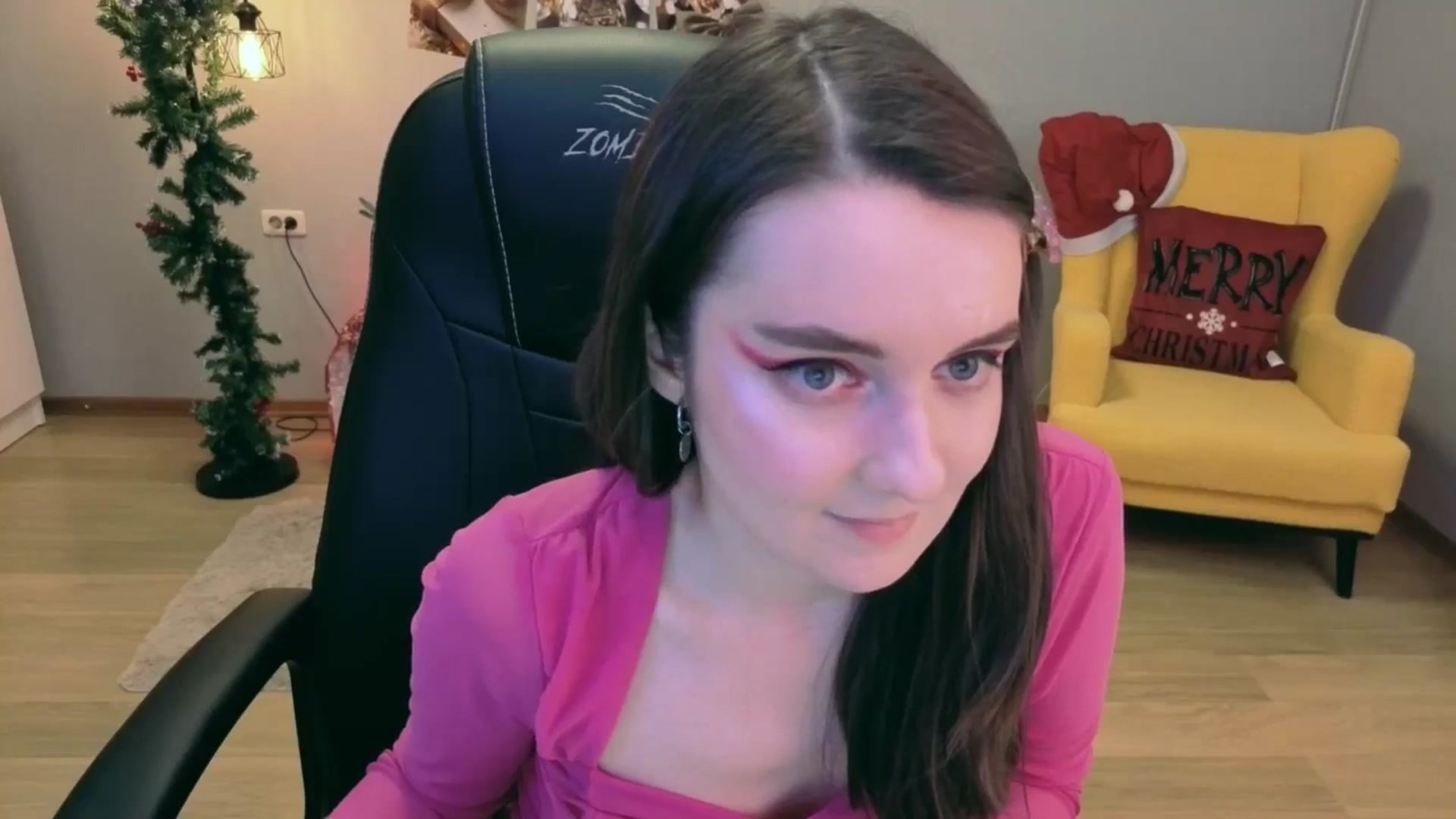 Gallery image thumbnail from Milim_Nava's myfreecams stream on, 12/28/2025, 20:47 image 10 of 20