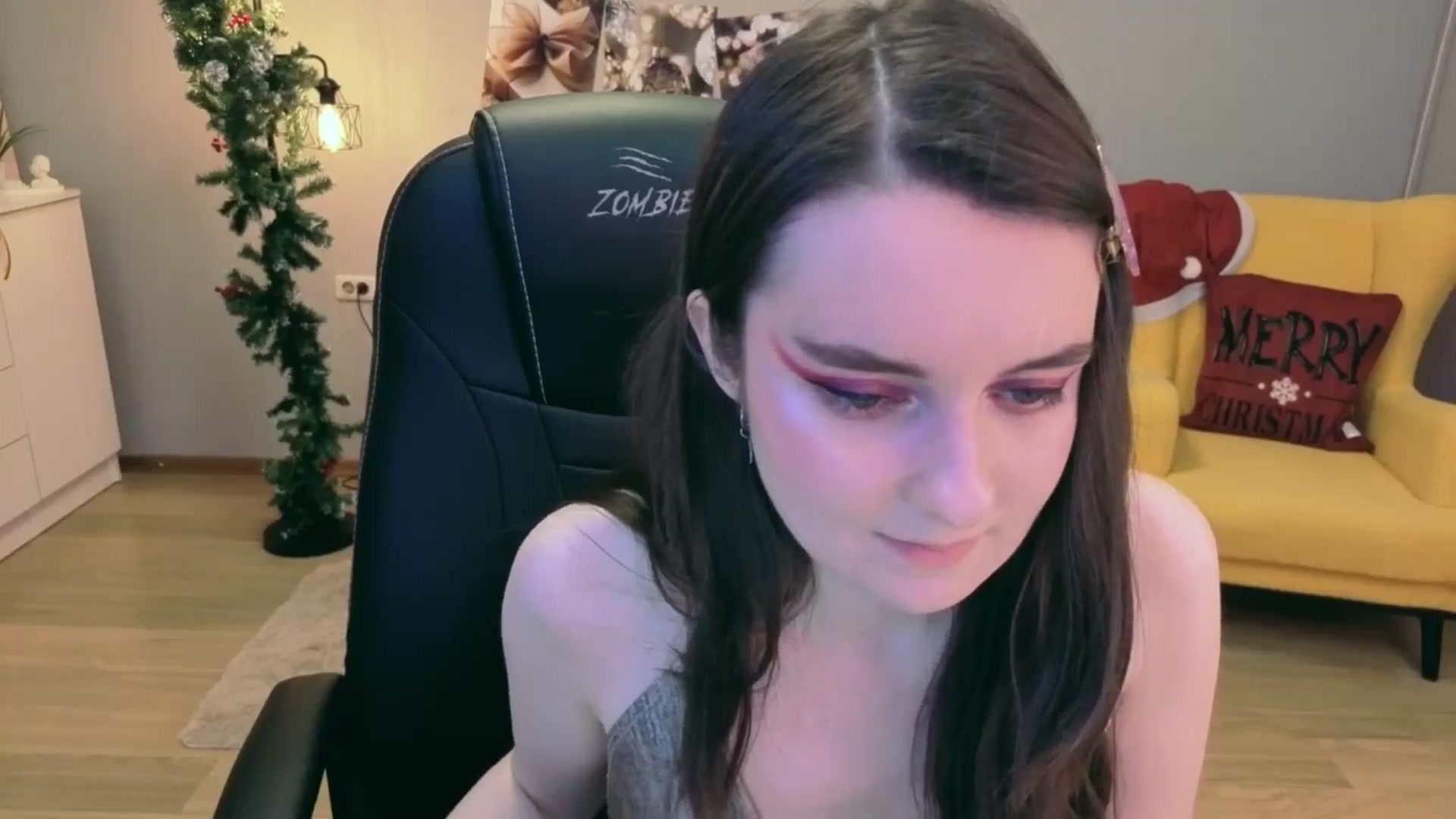 Gallery image thumbnail from Milim_Nava's myfreecams stream on, 12/28/2025, 20:47 image 19 of 20