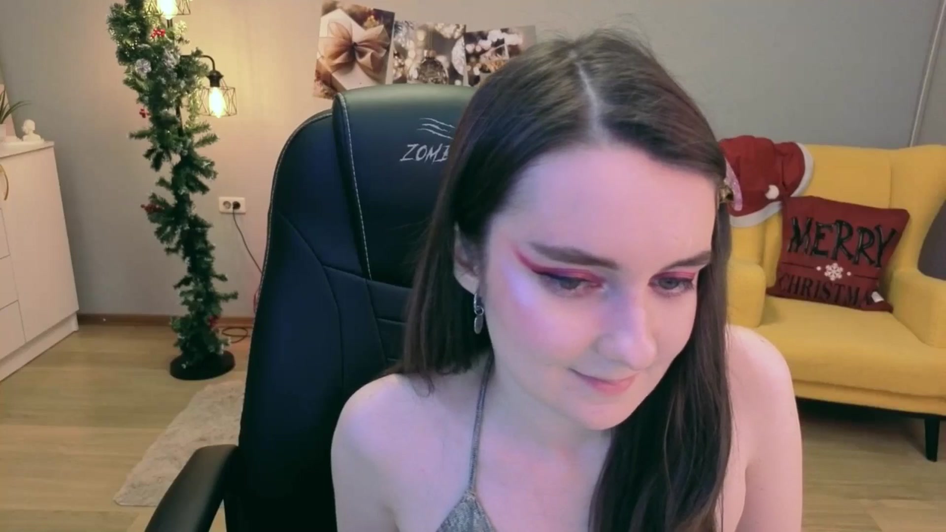 Gallery image thumbnail from Milim_Nava's myfreecams stream on, 12/28/2025, 20:47 image 20 of 20
