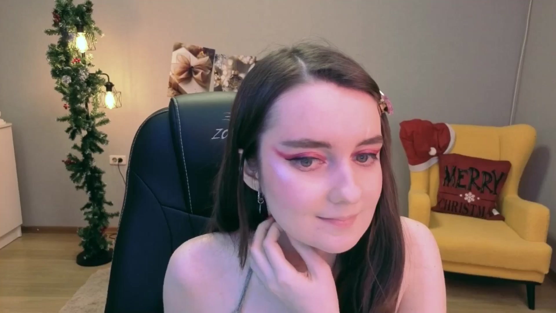 Gallery image thumbnail from Milim_Nava's myfreecams stream on, 12/28/2025, 21:41 image 6 of 20