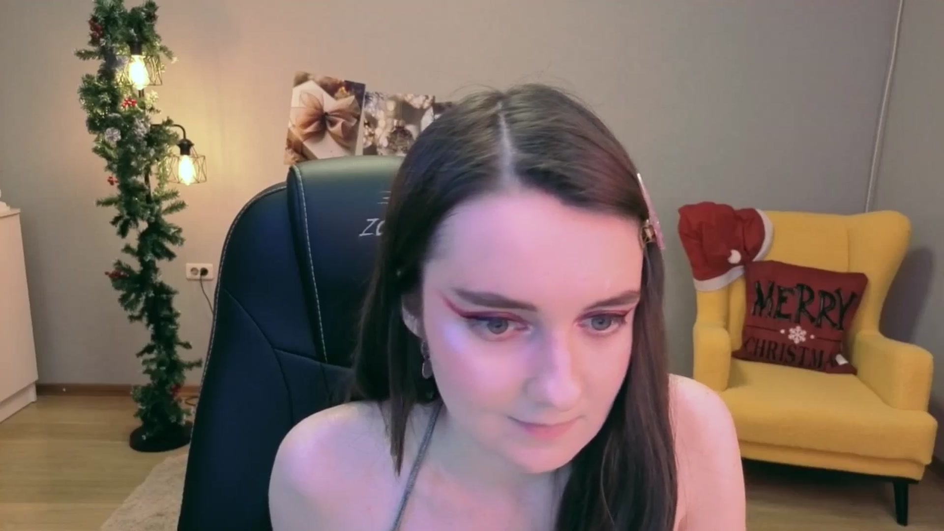Gallery image thumbnail from Milim_Nava's myfreecams stream on, 12/28/2025, 21:41 image 7 of 20