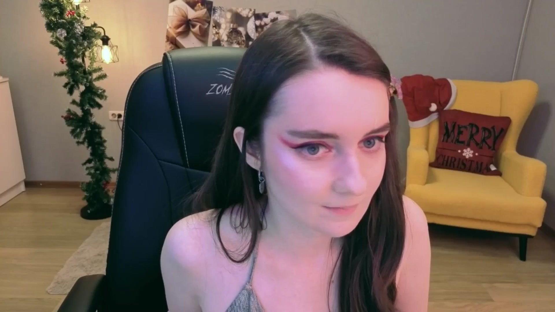 Gallery image thumbnail from Milim_Nava's myfreecams stream on, 12/28/2025, 21:41 image 10 of 20