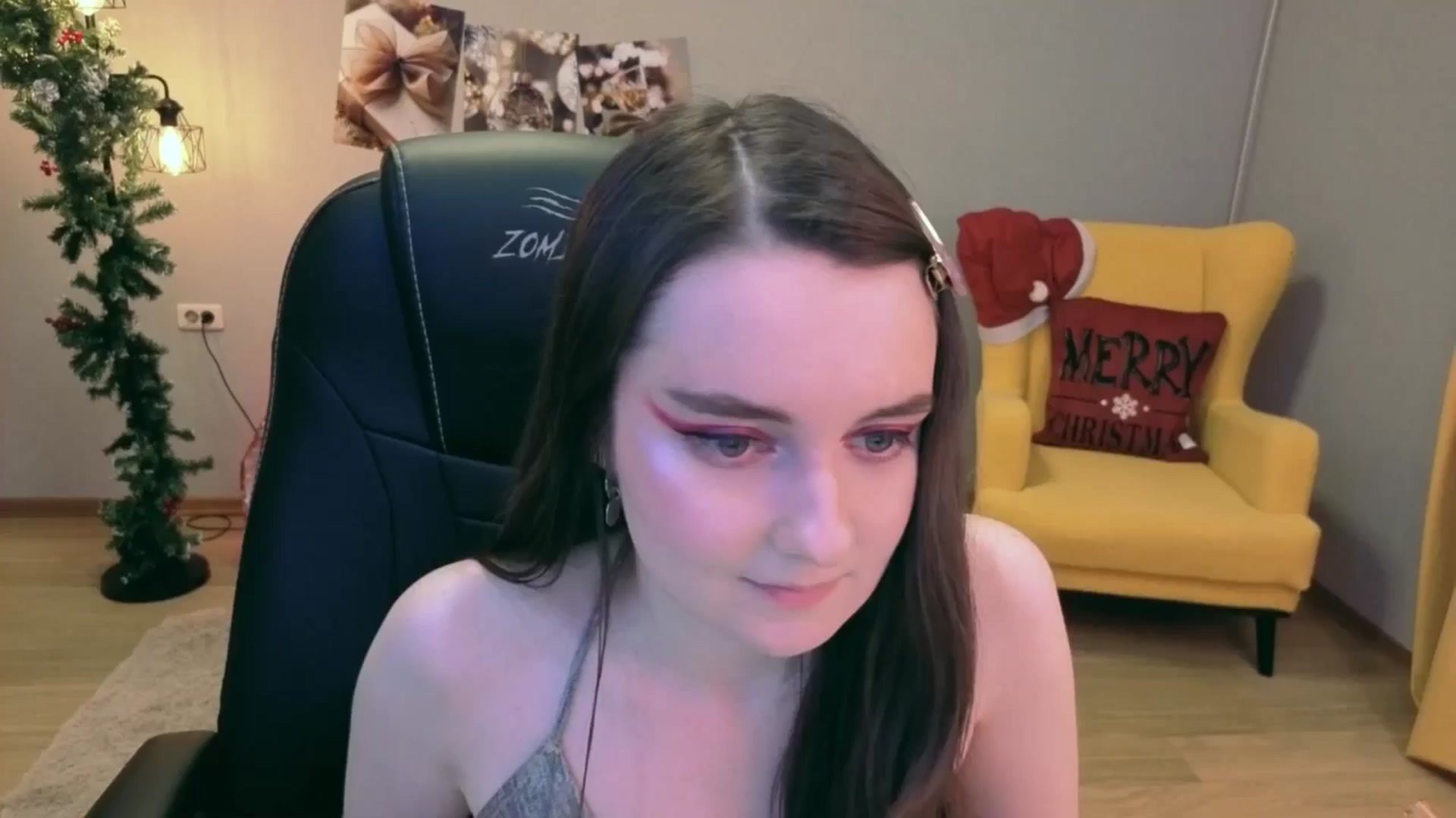 Gallery image thumbnail from Milim_Nava's myfreecams stream on, 12/28/2025, 22:35 image 2 of 20
