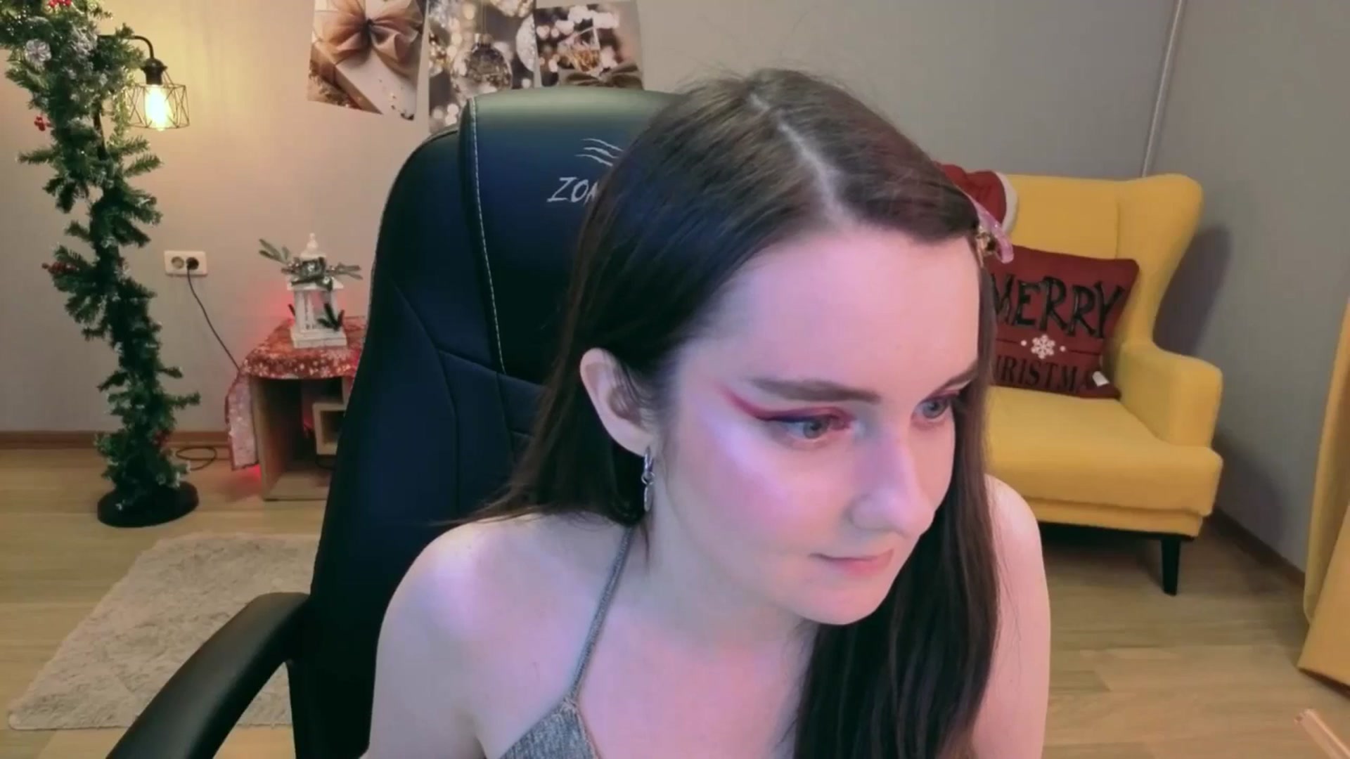 Gallery image thumbnail from Milim_Nava's myfreecams stream on, 12/28/2025, 22:35 image 8 of 20