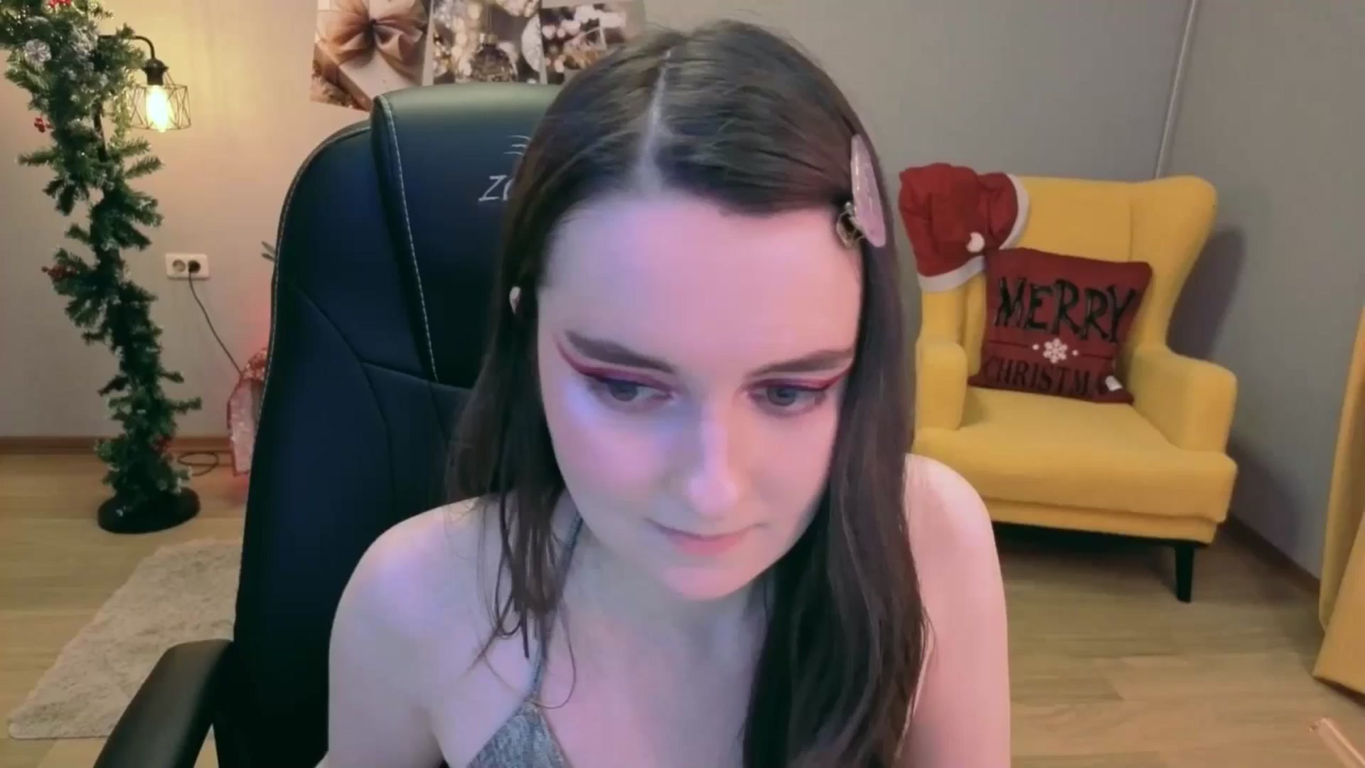 Gallery image thumbnail from Milim_Nava's myfreecams stream on, 12/28/2025, 22:35 image 6 of 20