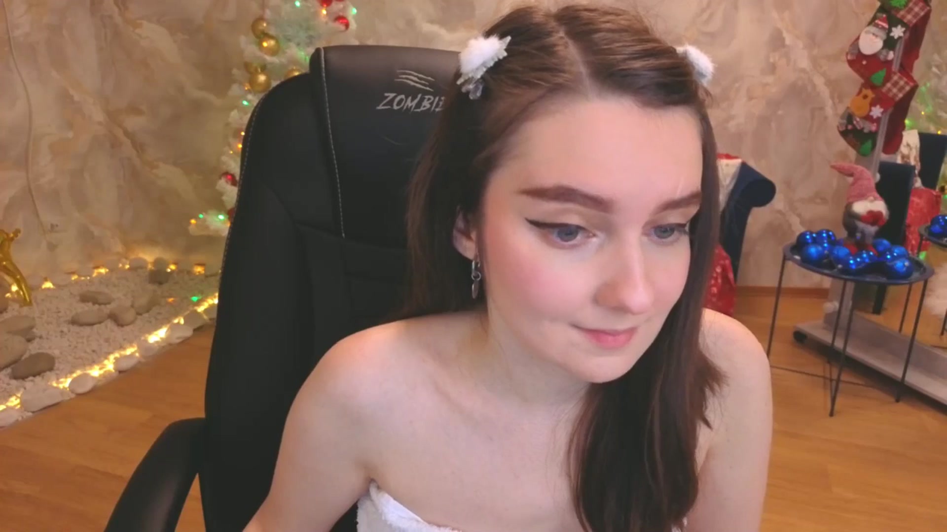 Gallery image thumbnail from Milim_Nava's myfreecams stream on, 12/29/2025, 20:25 image 14 of 20