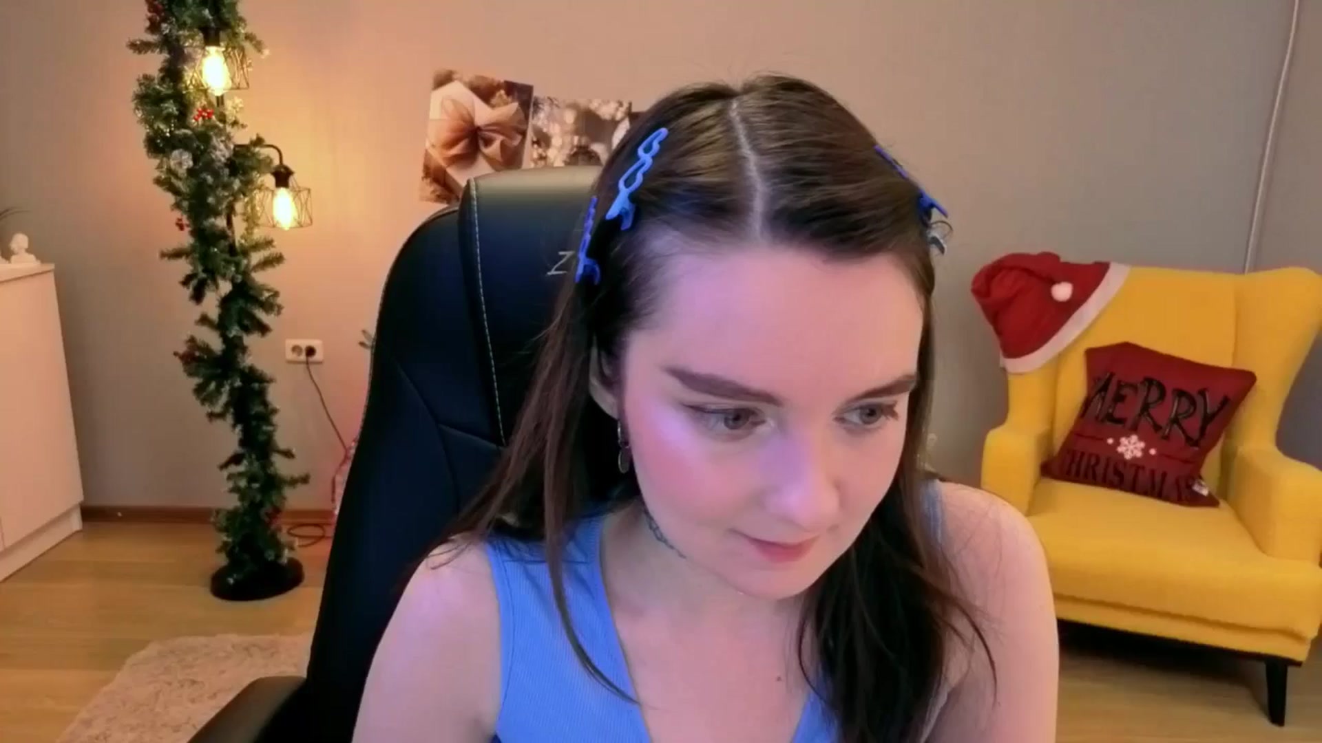 Gallery image thumbnail from Milim_Nava's myfreecams stream on, 12/30/2025, 18:27 image 10 of 20