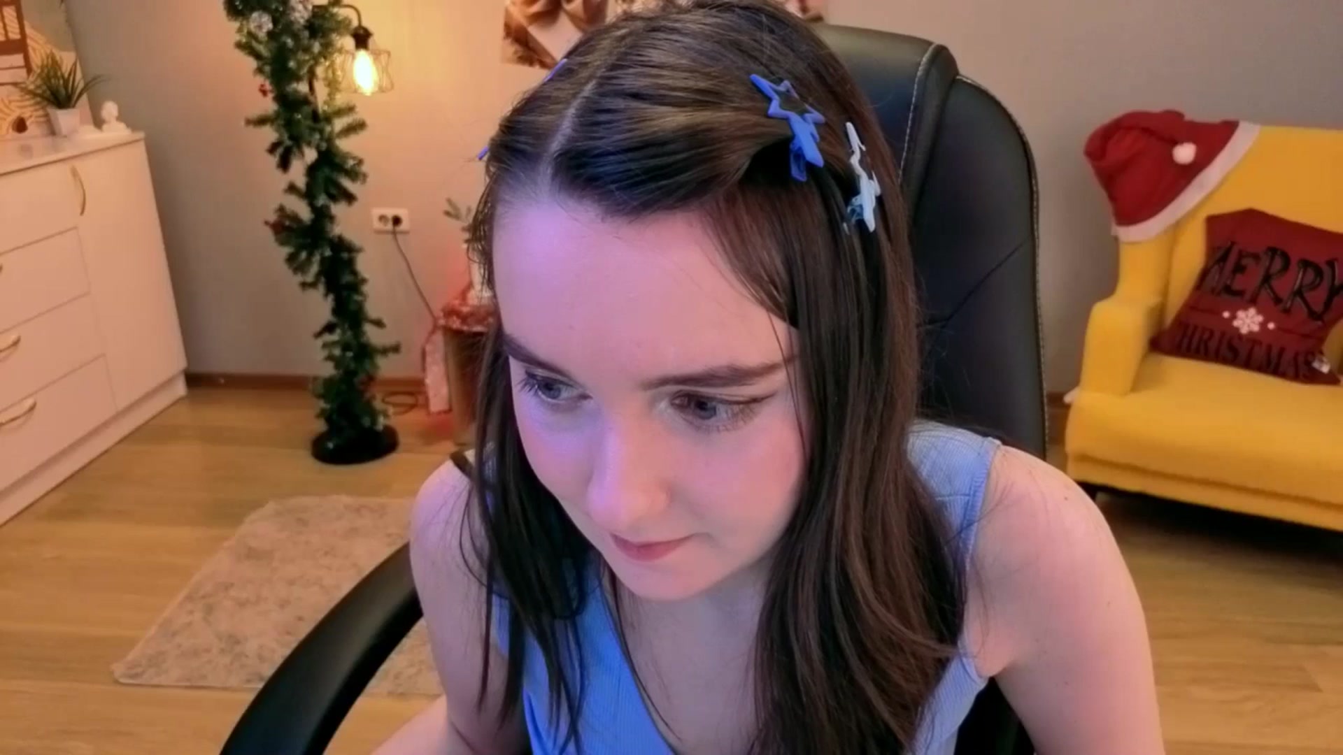 Gallery image thumbnail from Milim_Nava's myfreecams stream on, 12/30/2025, 21:24 image 12 of 20
