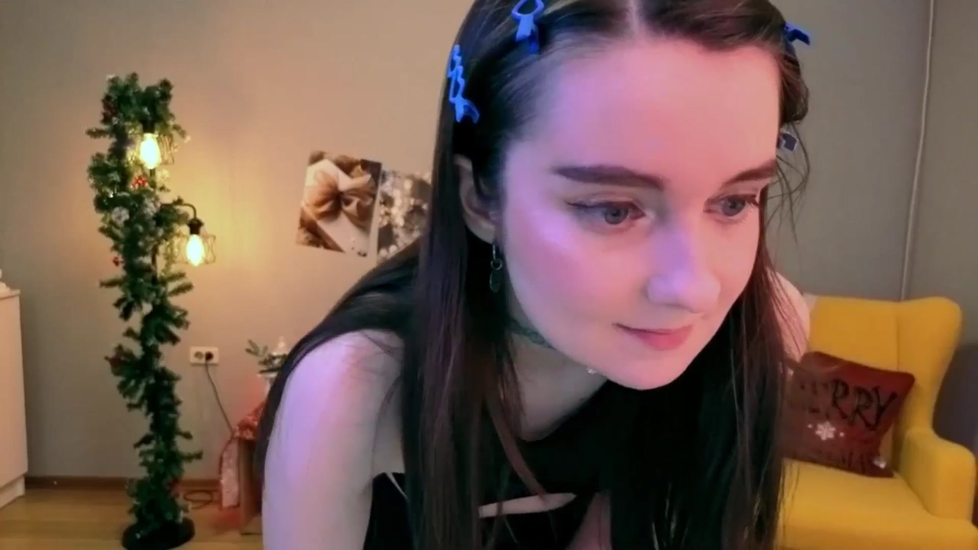 Gallery image thumbnail from Milim_Nava's myfreecams stream on, 12/31/2025, 24:13 image 10 of 20
