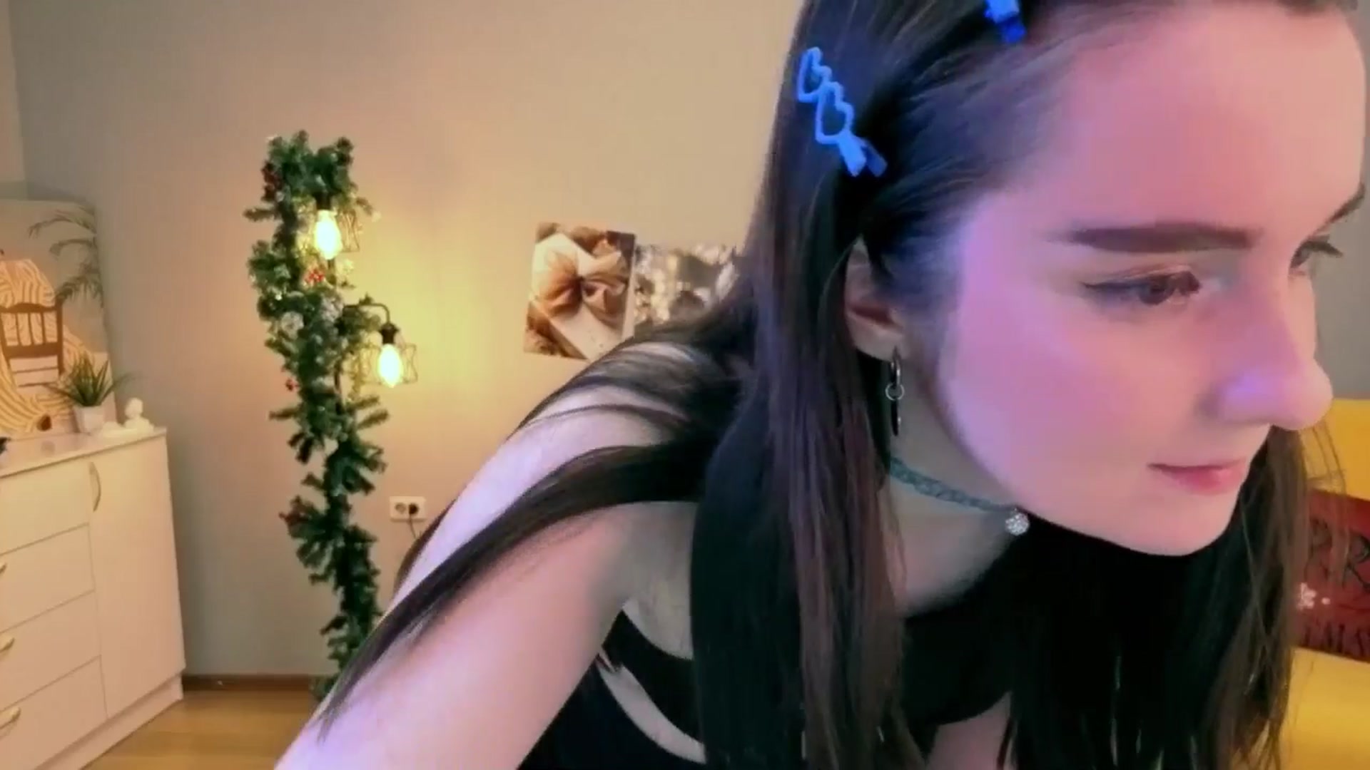 Gallery image thumbnail from Milim_Nava's myfreecams stream on, 12/31/2025, 24:13 image 12 of 20