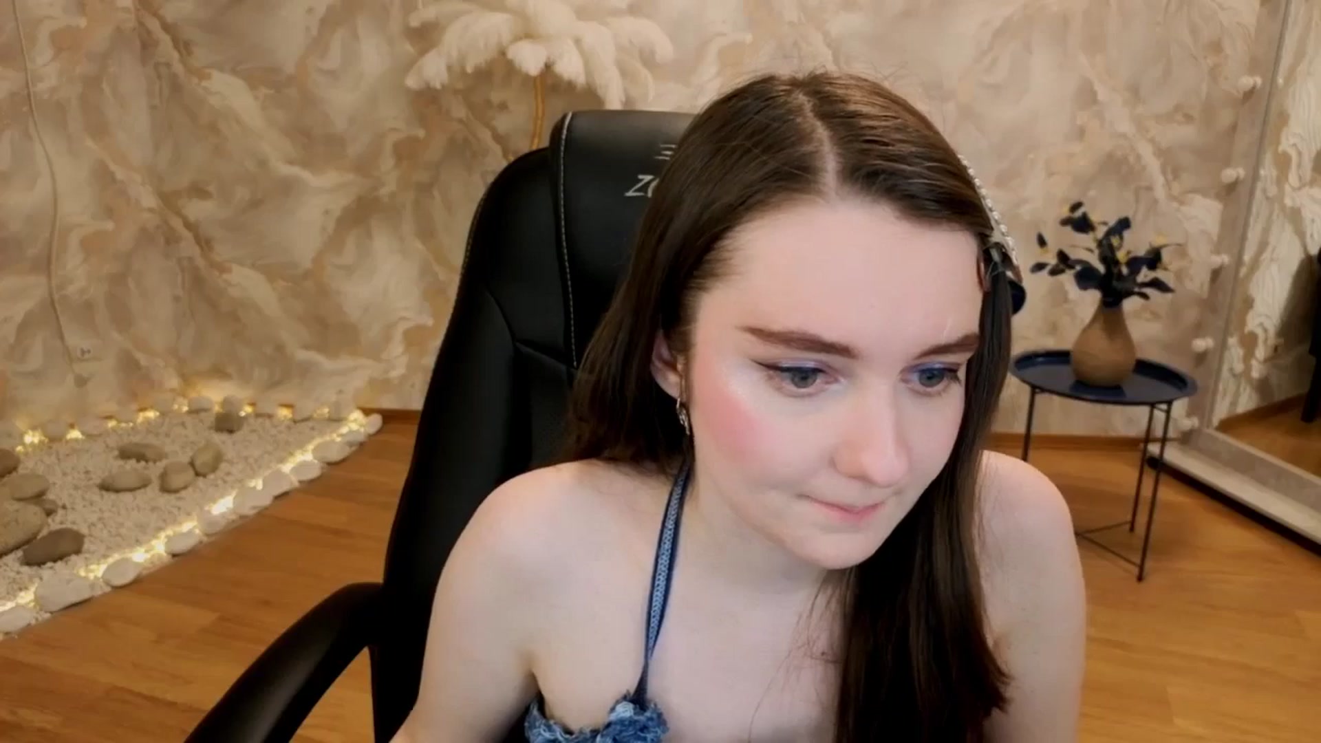Gallery image thumbnail from Milim_Nava's myfreecams stream on, 01/23/2026, 07:06 image 14 of 20