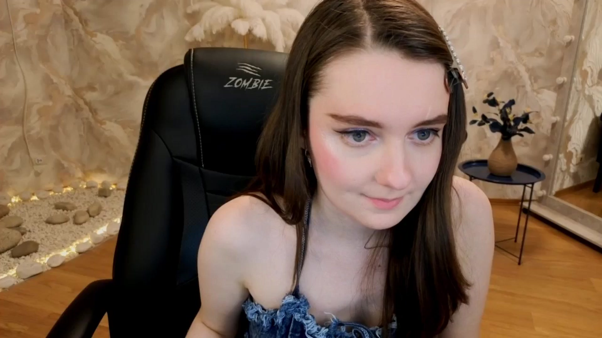 Gallery image thumbnail from Milim_Nava's myfreecams stream on, 01/23/2026, 07:06 image 19 of 20