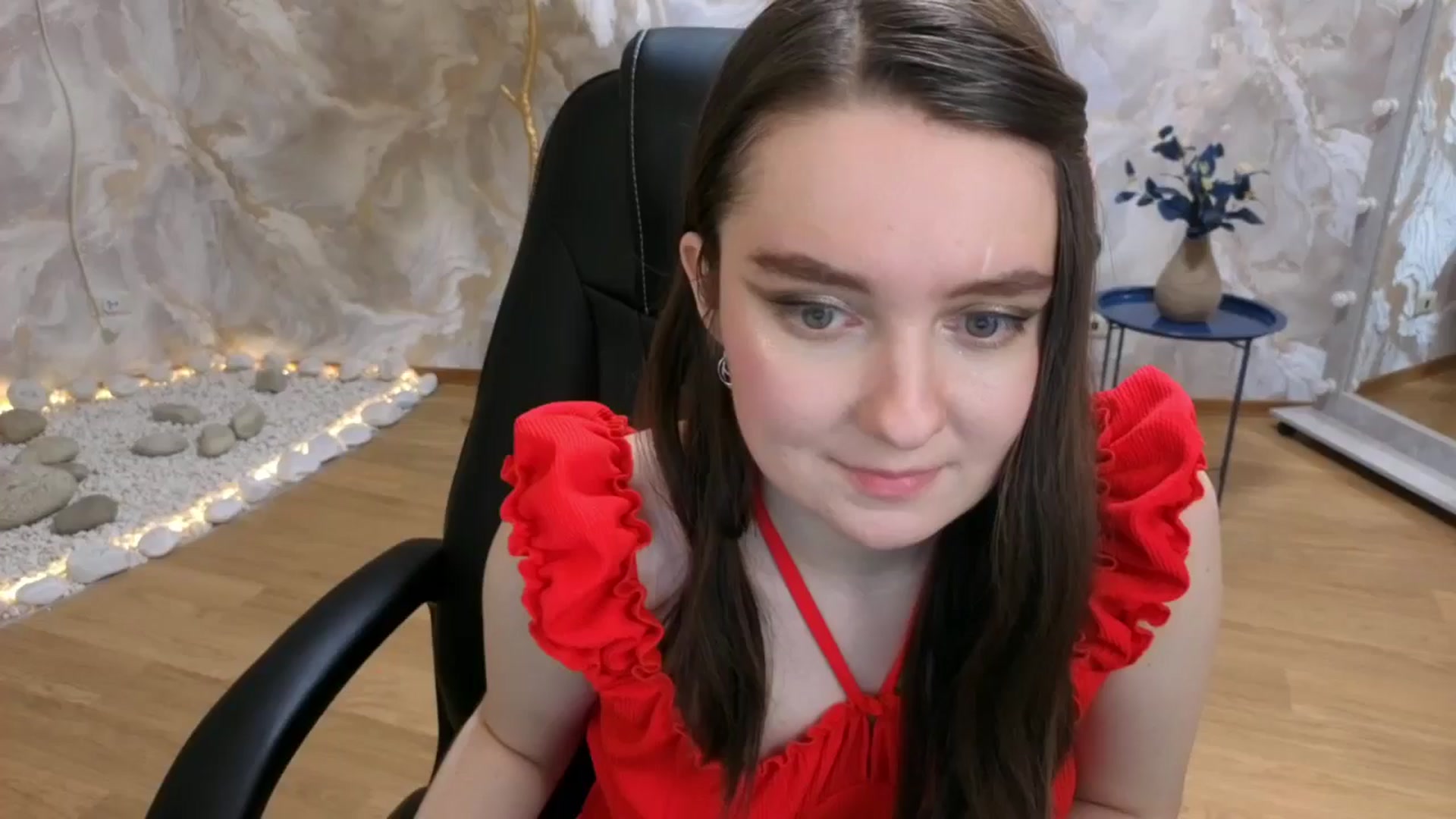 Gallery image thumbnail from Milim_Nava's myfreecams stream on, 01/25/2026, 18:35 image 18 of 20